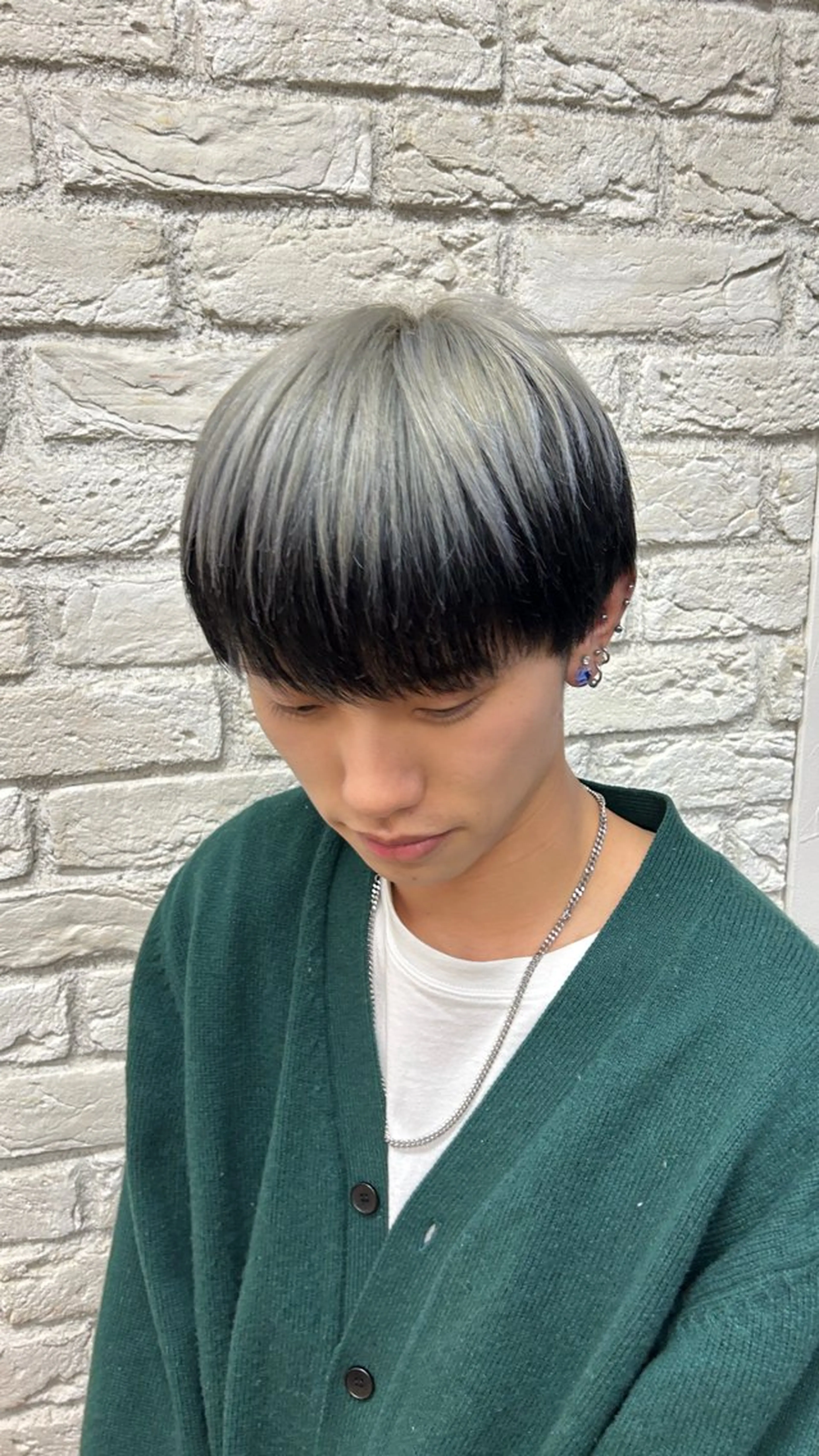 カラー ブリーチ Gate所属・鈴木 あやかのヘアスタイル