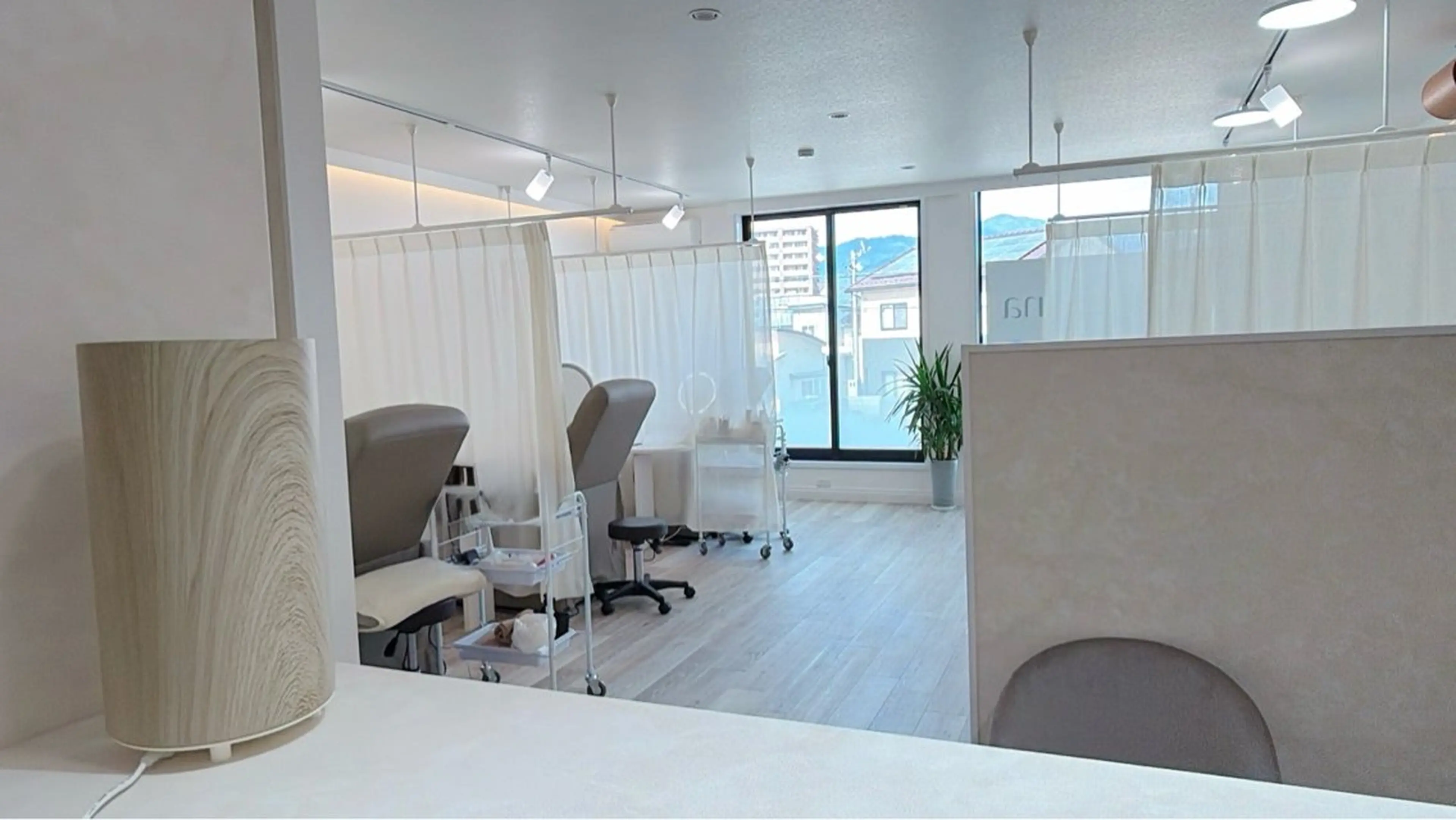 Ami 【出雲】の眉毛・アイブロウイメージ