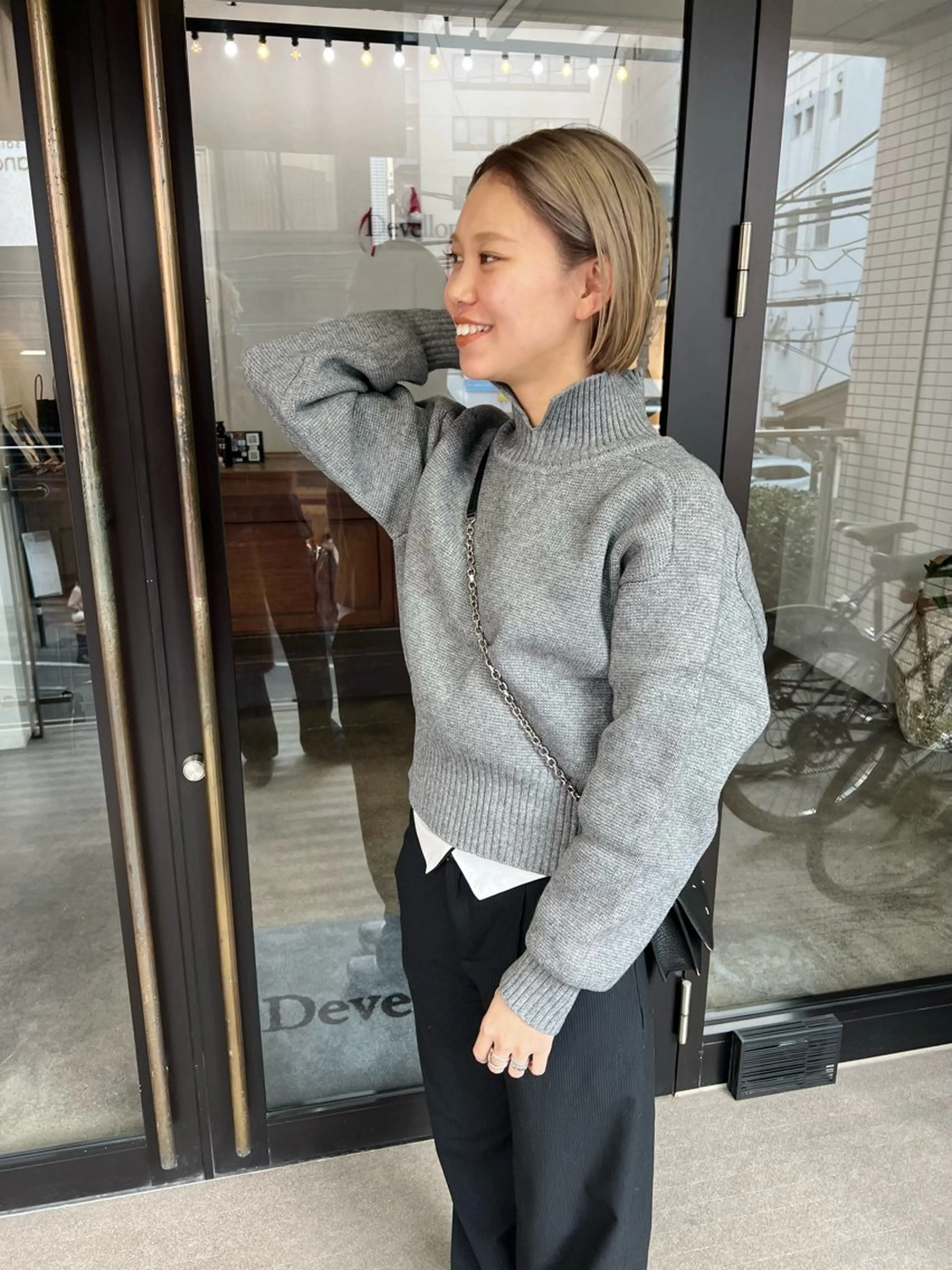 ショート カラー ベージュカラー ブロンド ブロンドベージュ ハイトーンカラー ボブ カット パーマ 千葉 郁也のヘアスタイル