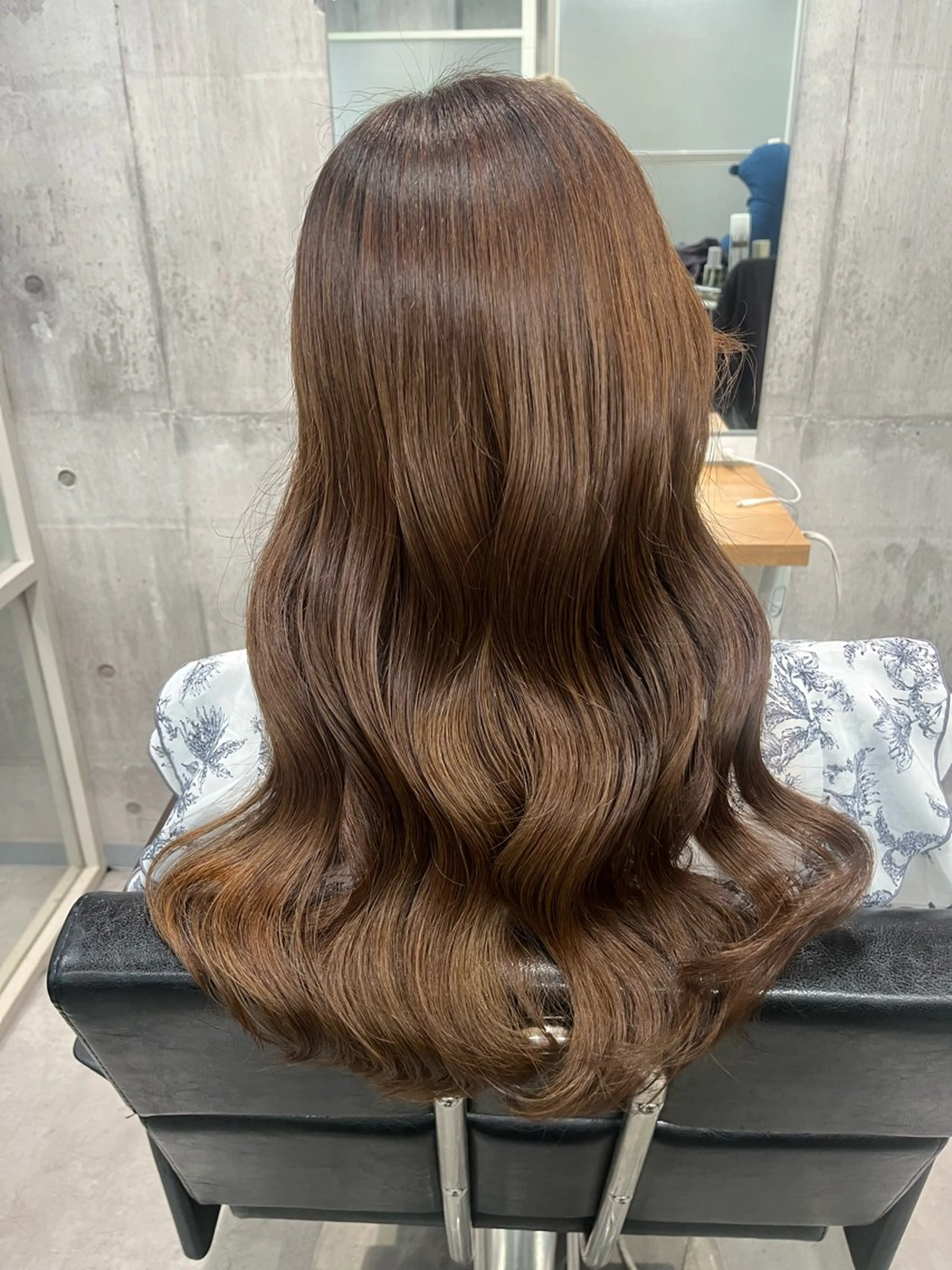ロング カラー ヘアカラー トリートメント ヘアセット newi赤羽 HINATAのヘアスタイル