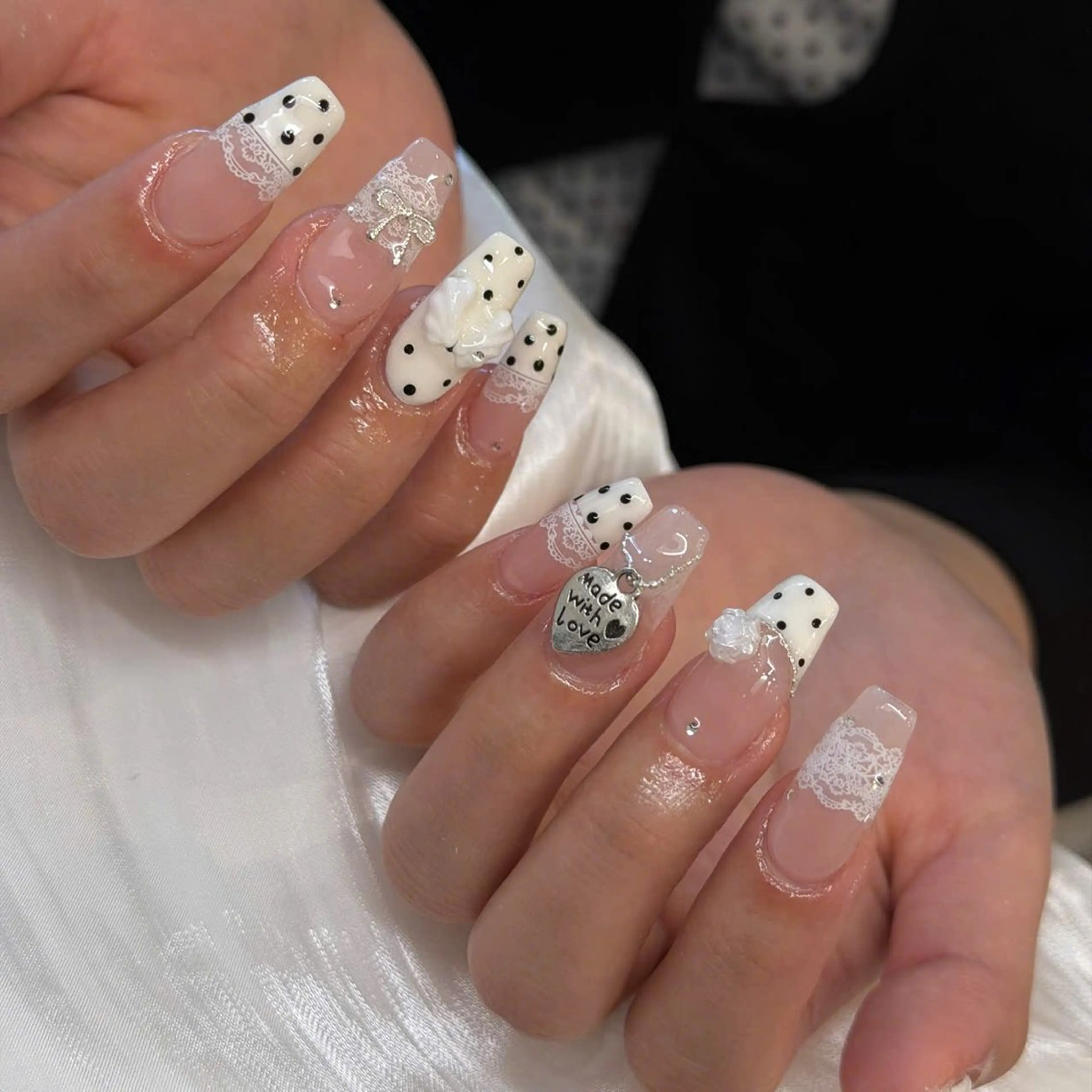 ネイル 持ち込み オフィスネイル シンプルネイル ハンドネイル Luci Nailのネイルデザイン