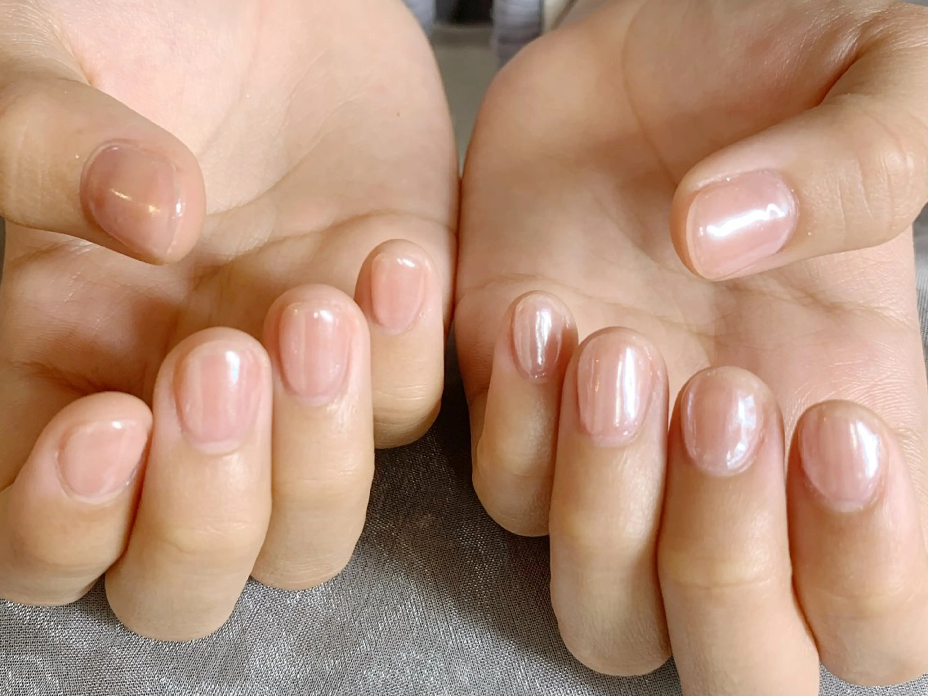 ネイル ミラーネイル オフィスネイル 春ネイル ハンドネイル mira-cle大濱美容アカデミー所属・AI NAのネイルデザイン