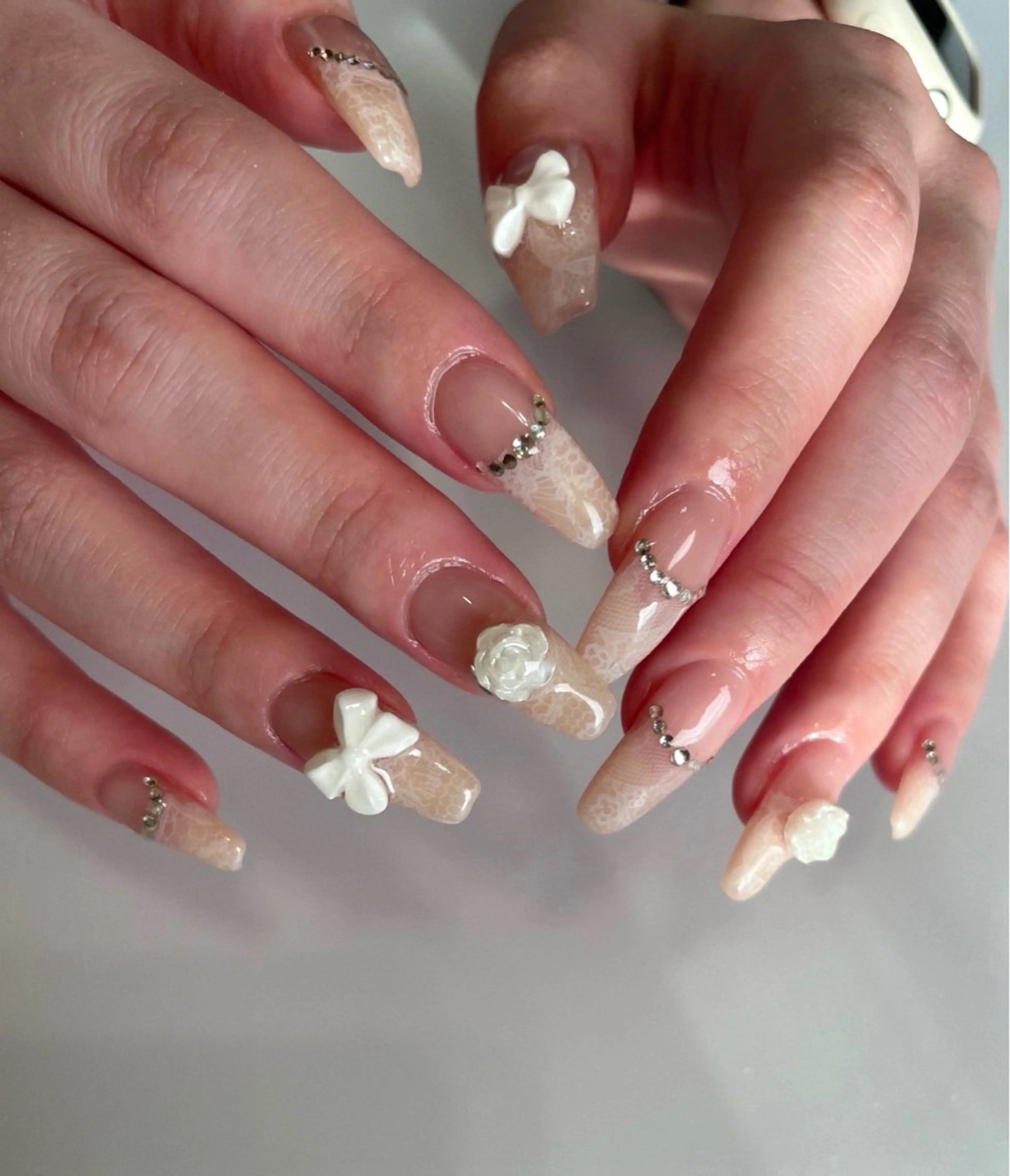 ネイル レース ハンドネイル Nailsalon Olu所属・ネイリスト Nanaのネイルデザイン