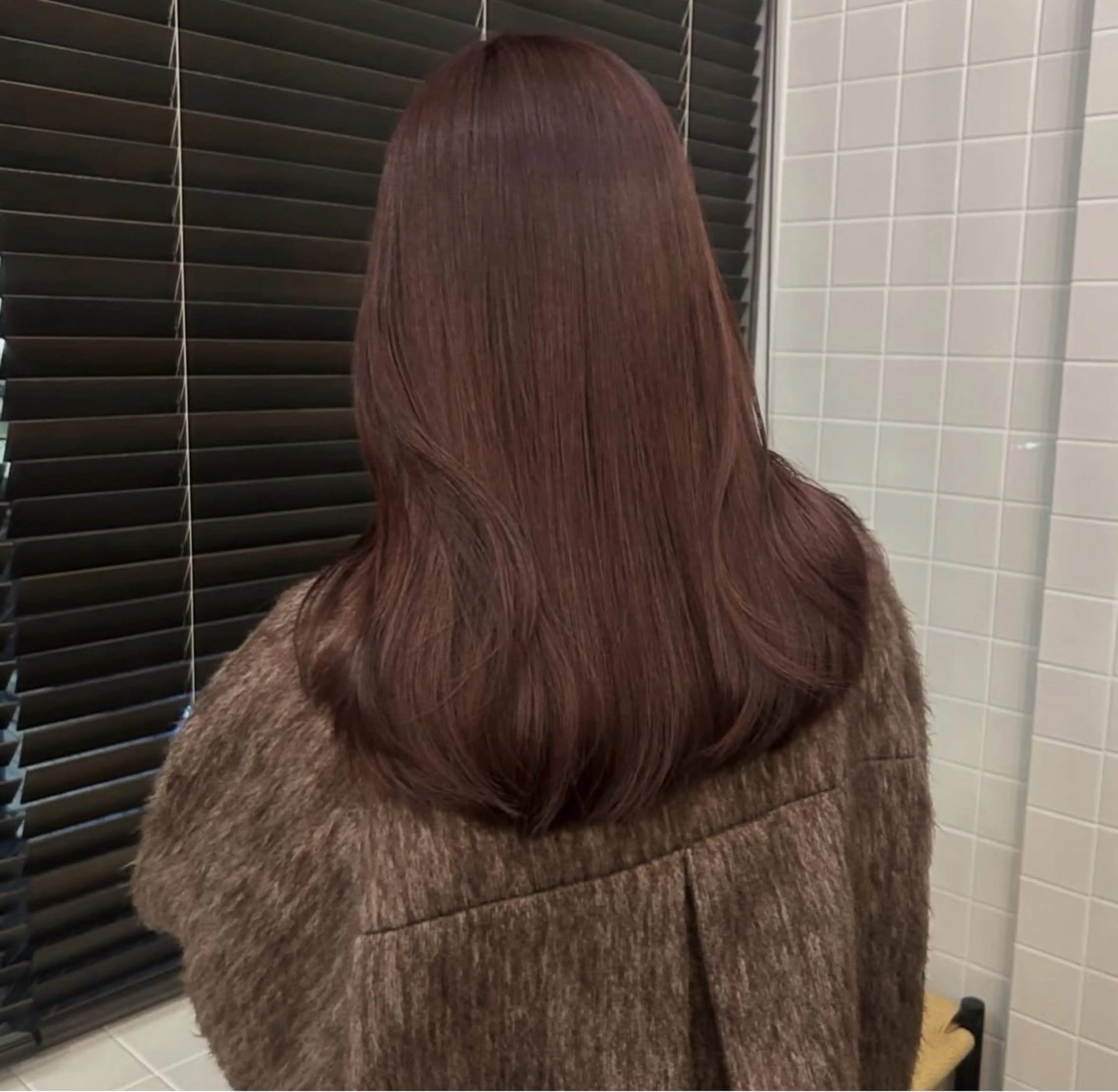 ロング ヘアカラー トリートメント 似合わせ透明感カラー ／emiのヘアスタイル