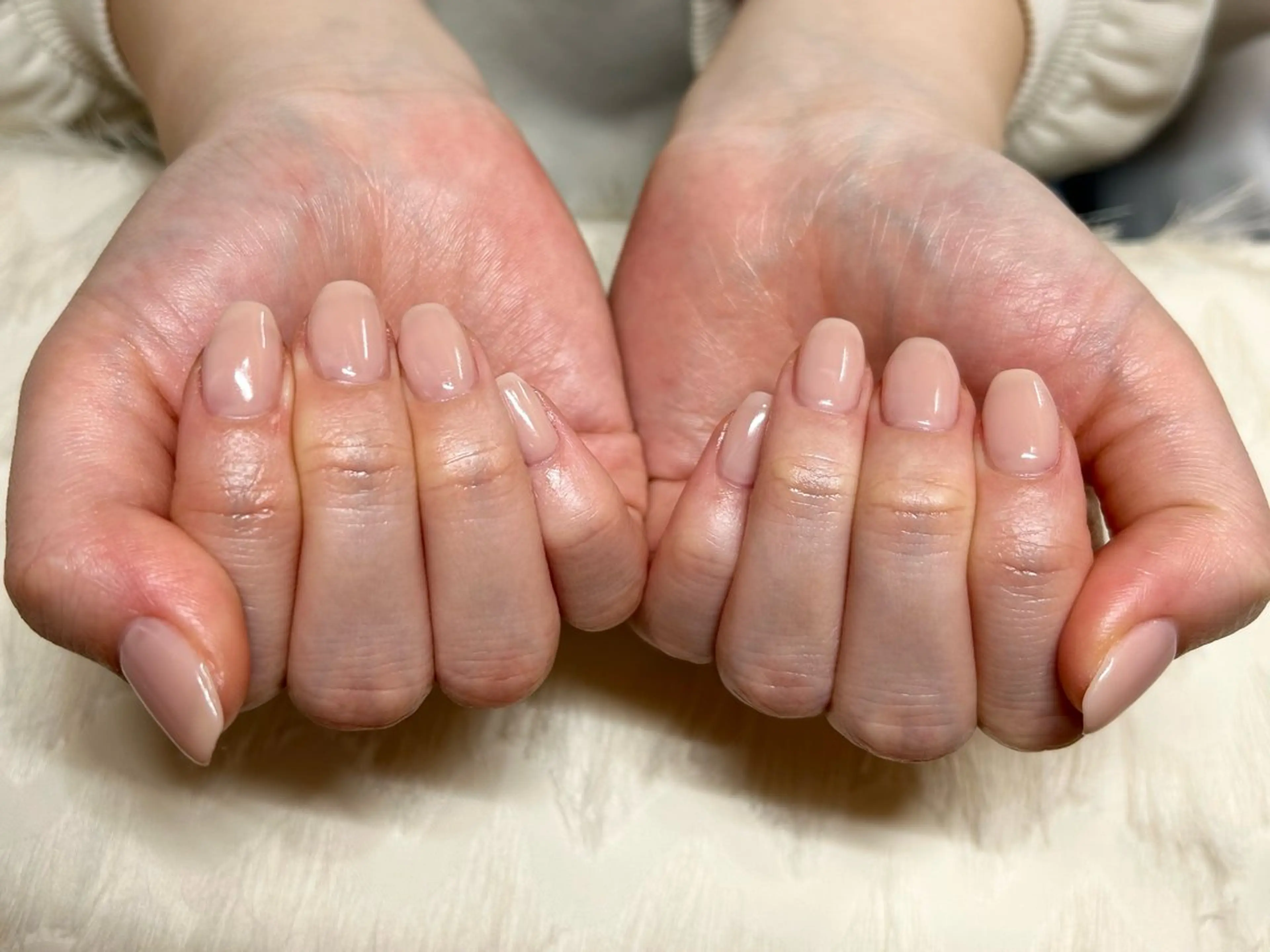 ネイル シンプルネイル ハンドネイル パラスパガーデン Nitagai☺︎のネイルデザイン