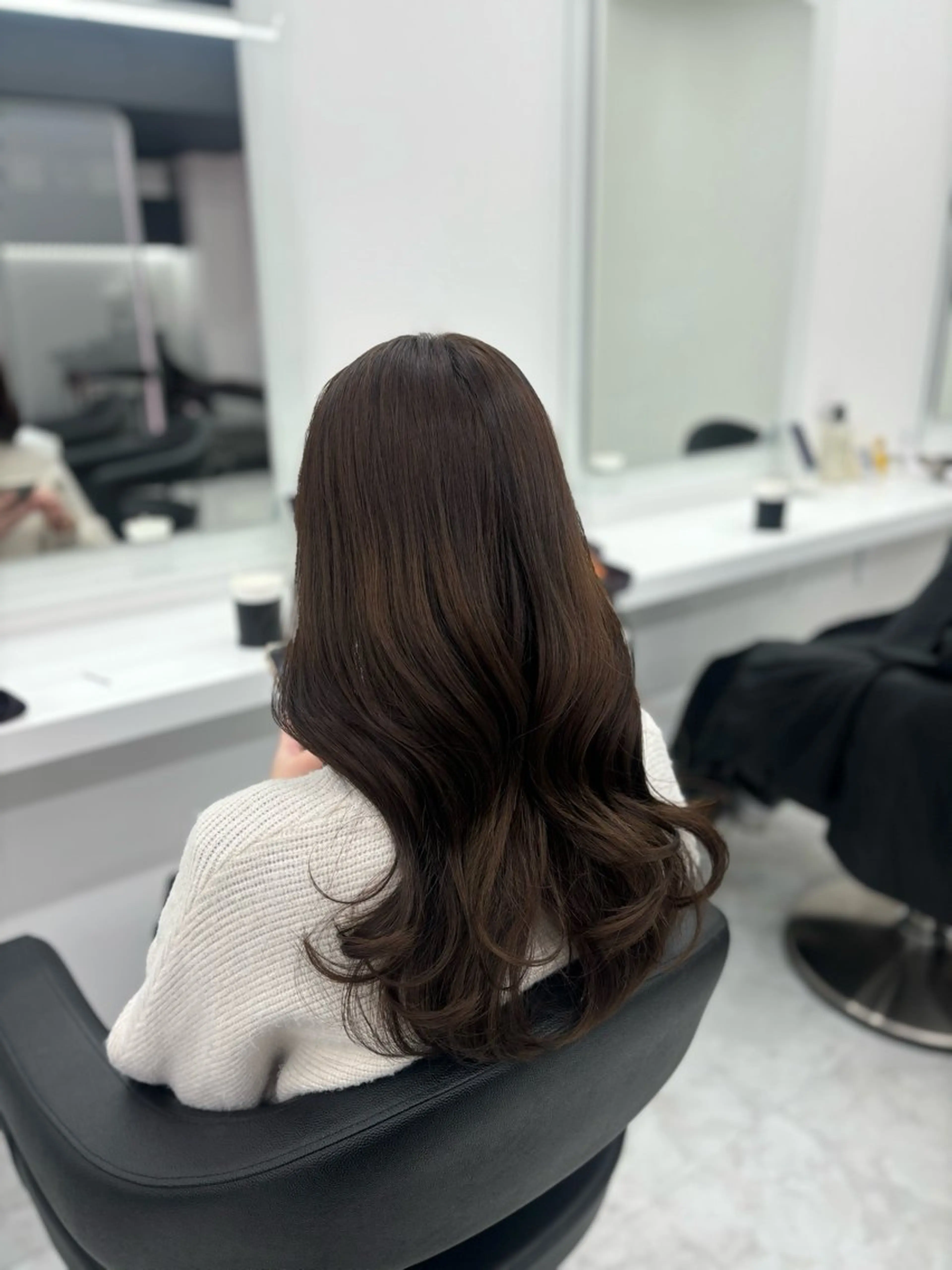 セミロング カラー 🤍レイヤー/顔周り /hirari🤍のヘアスタイル