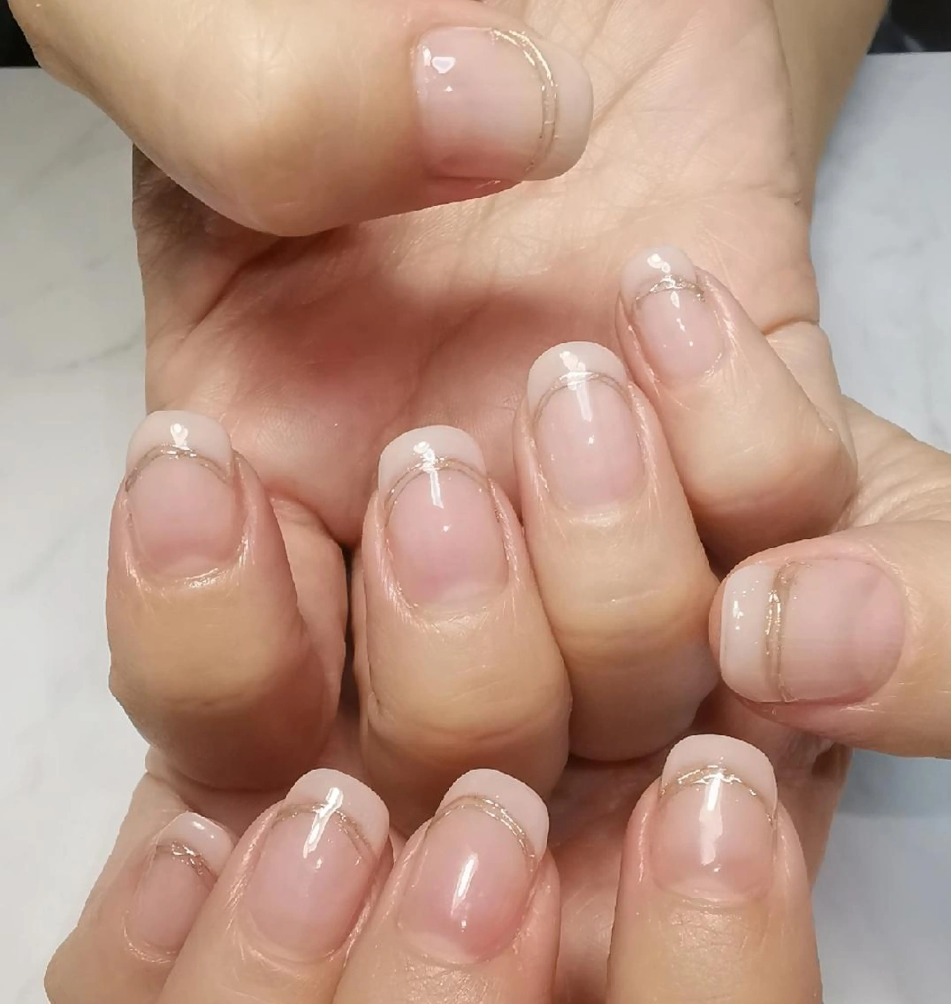 ネイル フレンチネイル ハンドネイル reve あやののネイルデザイン