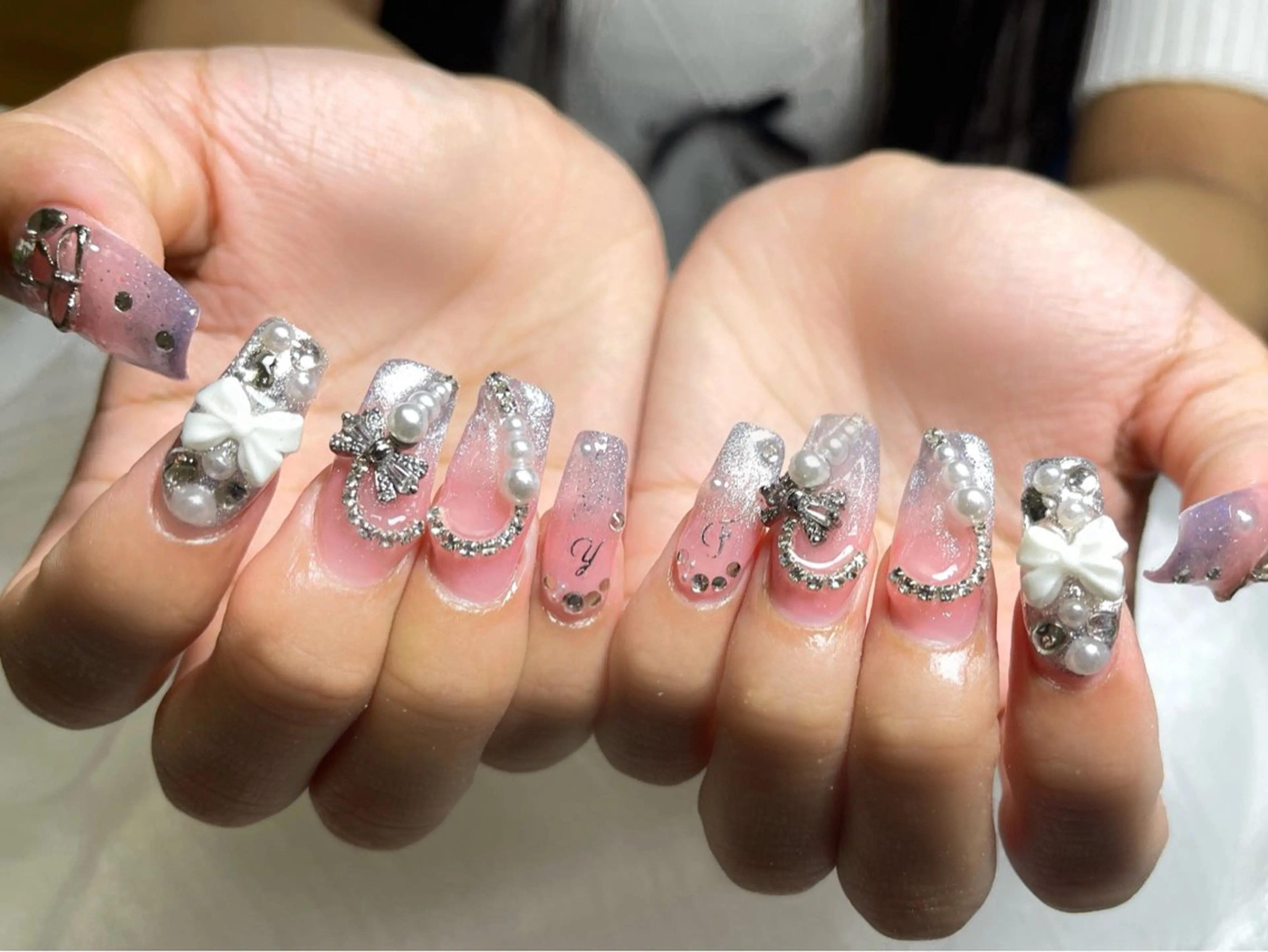 ネイル ハンドネイル 🎀ネイルサロン エクラYUI🎀のネイルデザイン