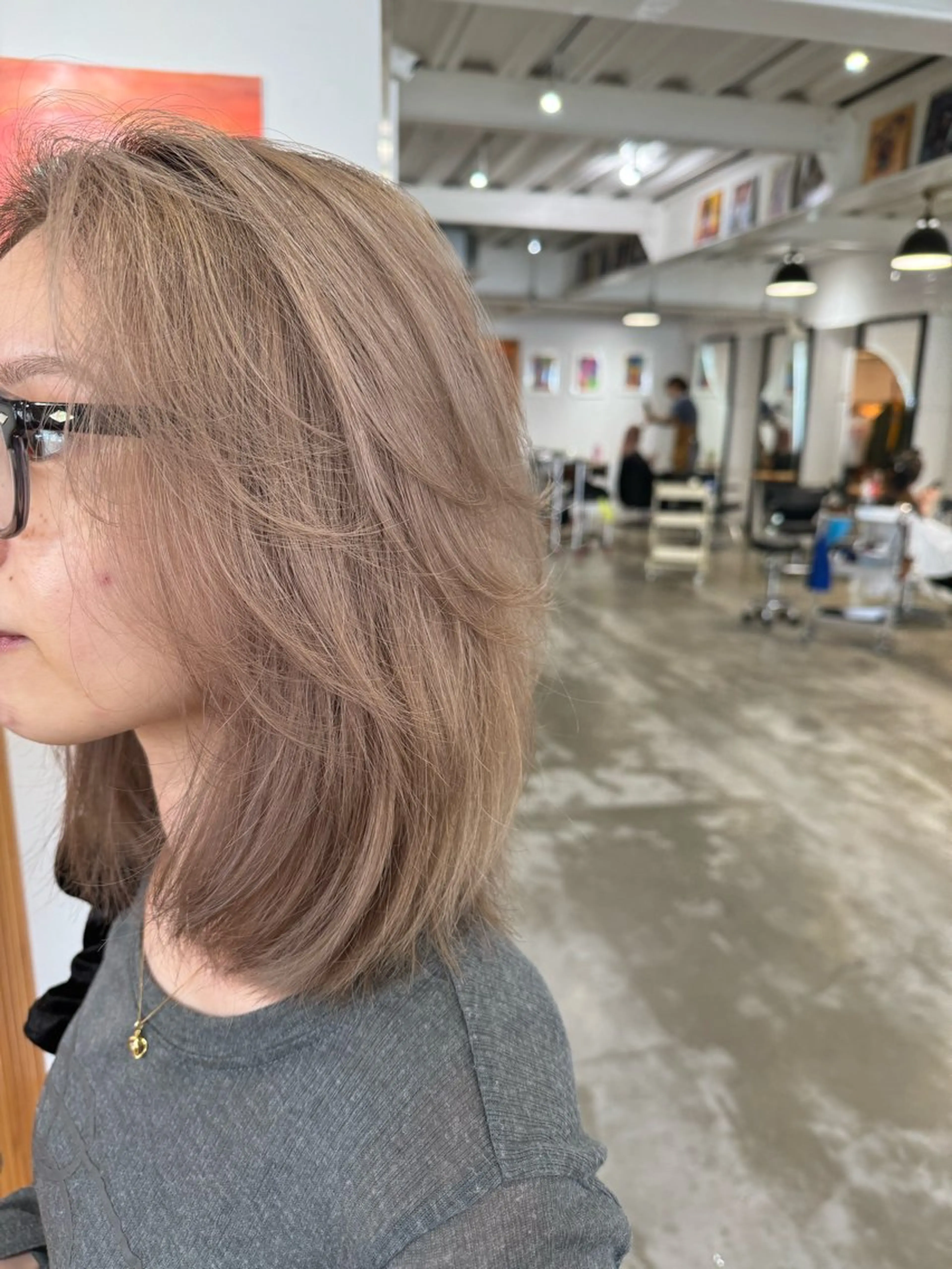 カラー KOU×北谷× BY MY SIDEのヘアスタイル