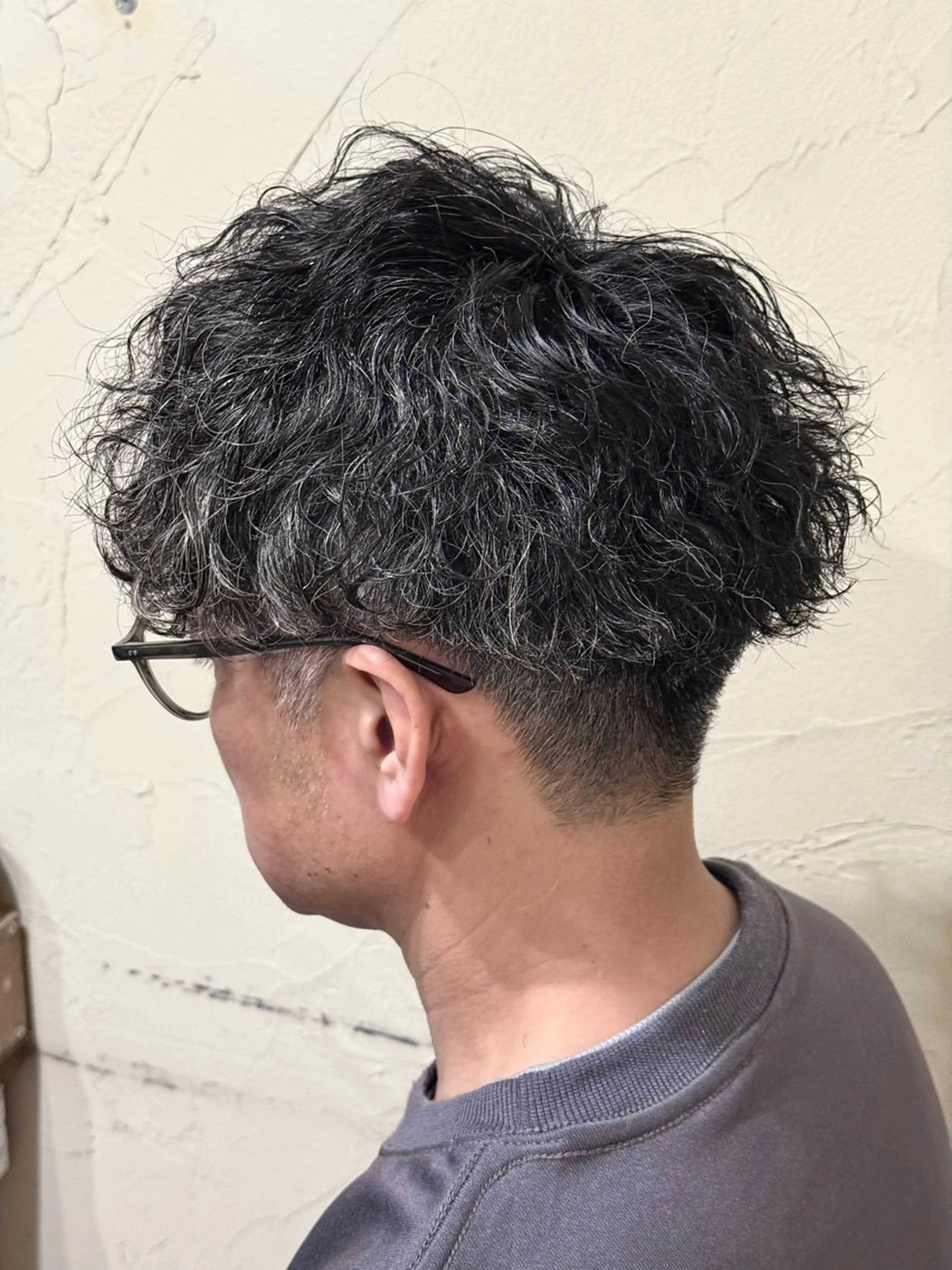 ショート パーマ メンズ マッシュ メンズパーマ ツイストスパイラルパーマ 波巻きパーマ スパイラルパーマ カット パーマ メンズ特化/パーマ指 名No.1/百瀬太郎のヘアスタイル