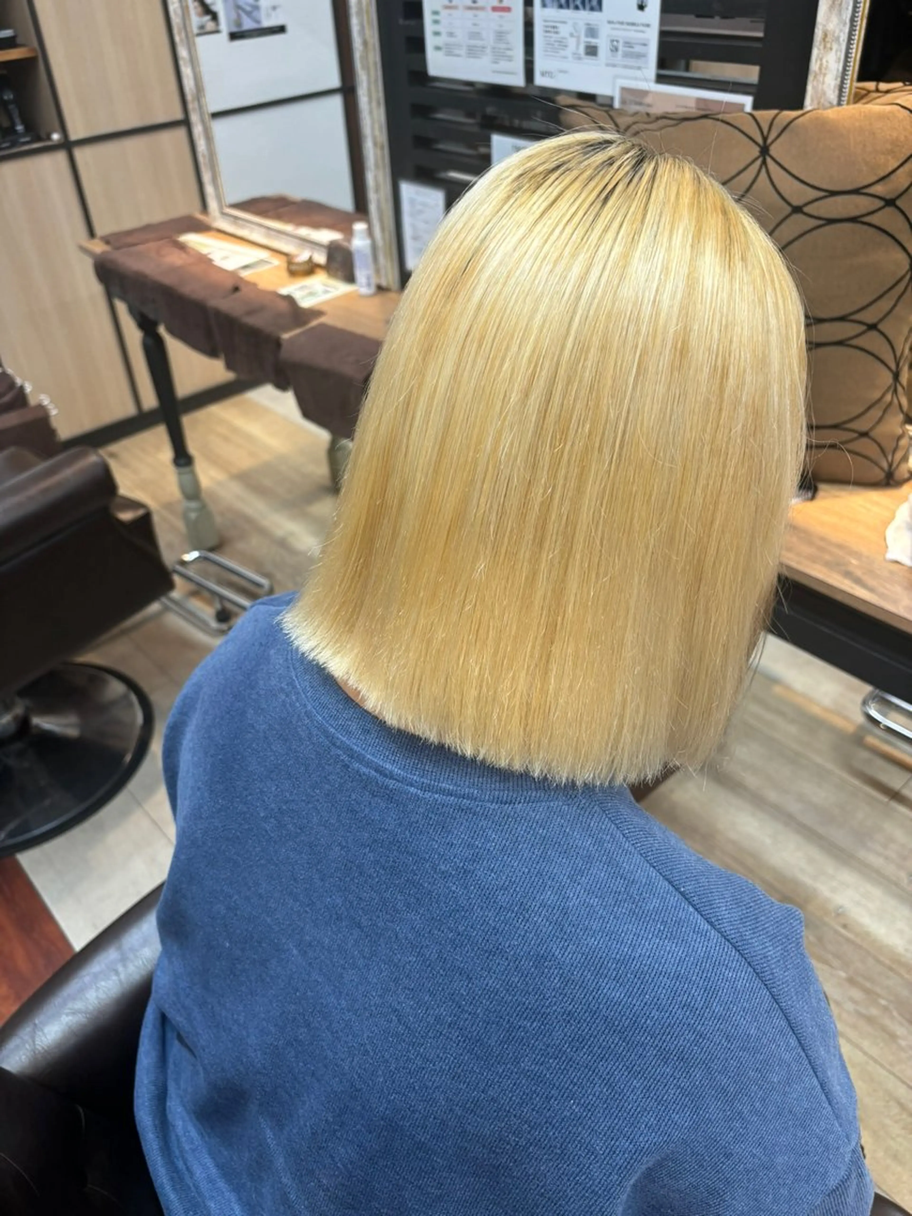 ブリーチ縮毛矯正の写真