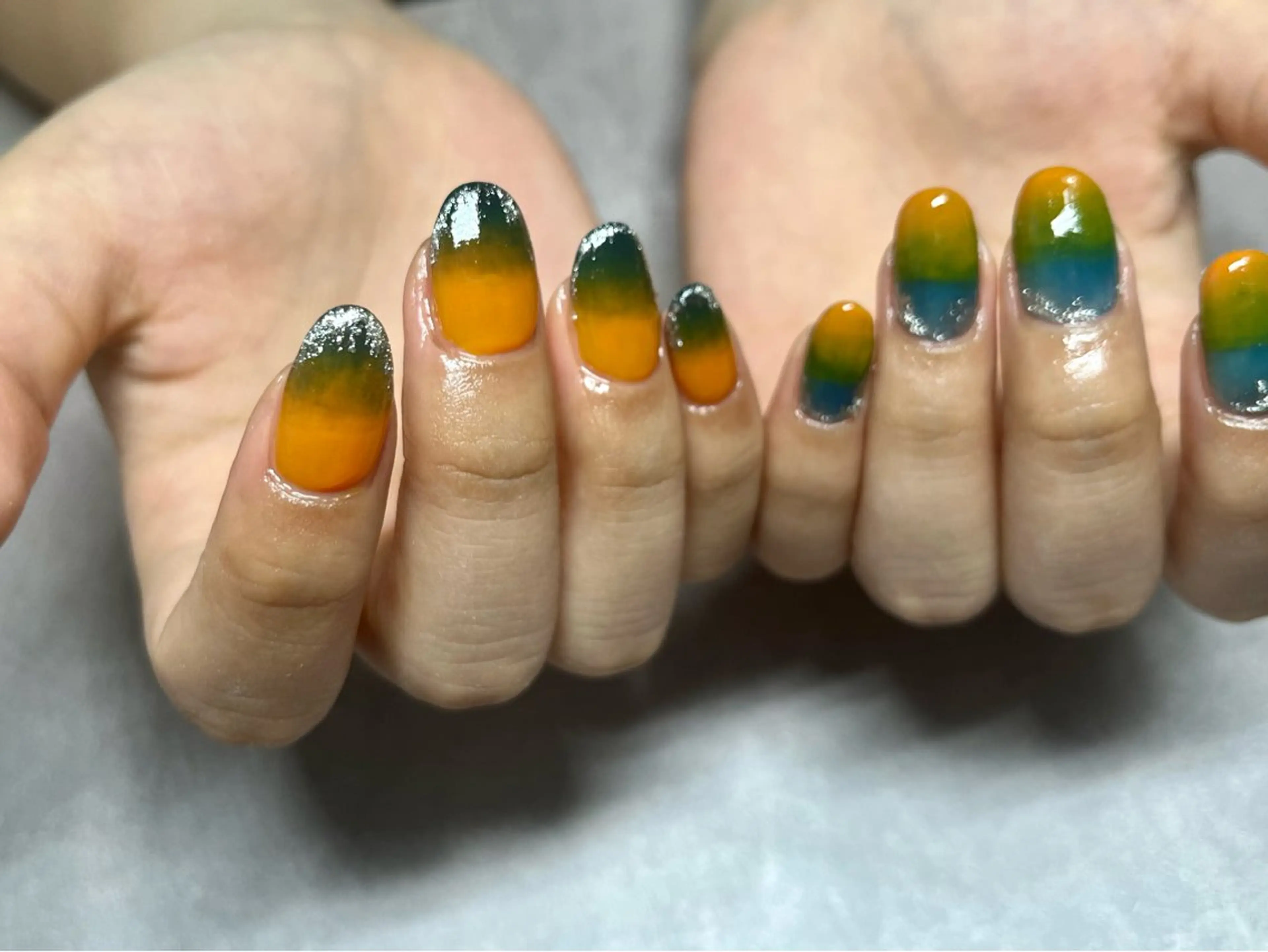 ネイル グラデーション ラメ(グリッター) ハンドネイル kupu所属・ネイルサロン kupuのネイルデザイン