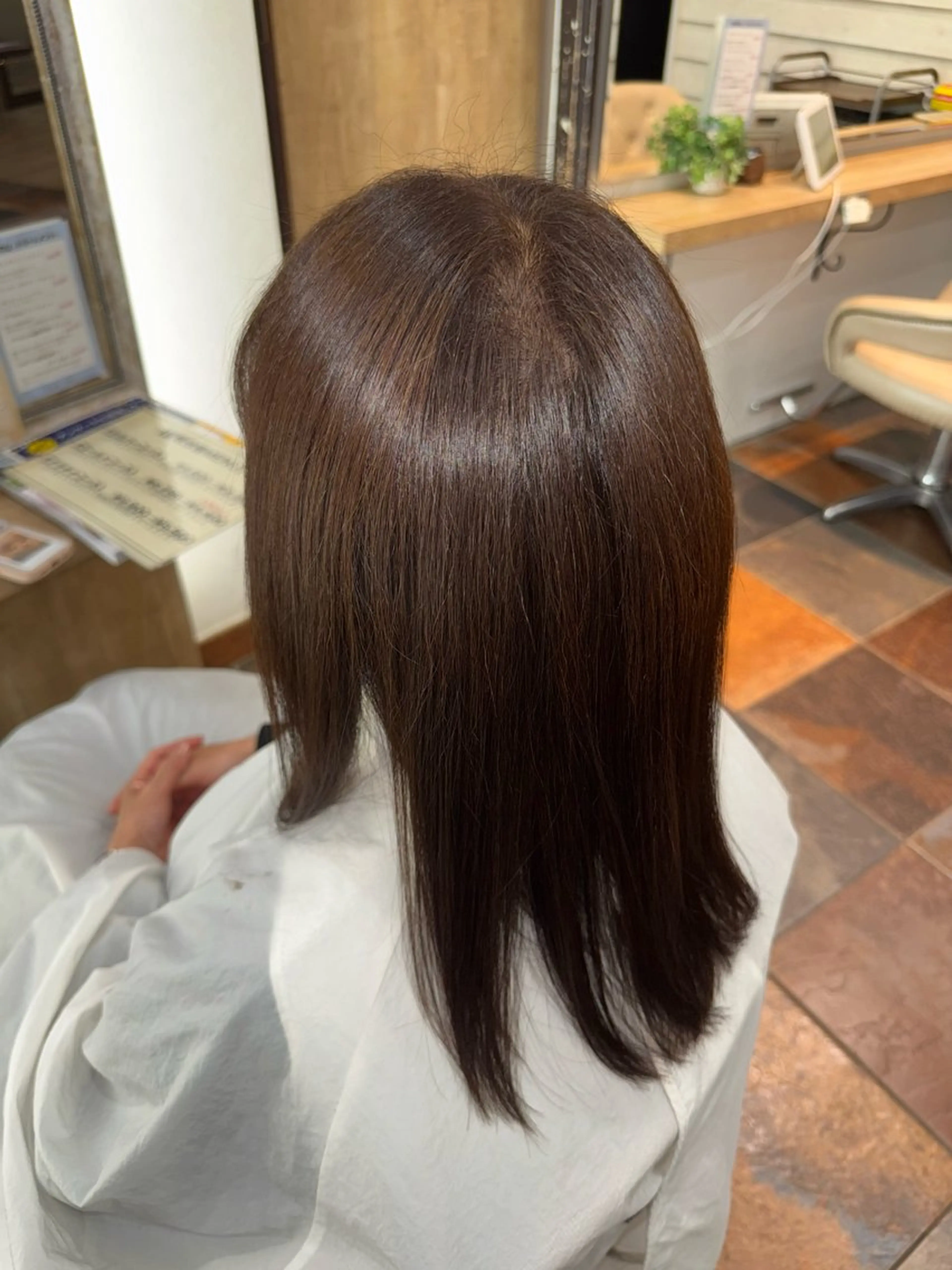 セミロング ヘアカラー さくら🍒ツヤ髪 /似合わせカラーのヘアスタイル