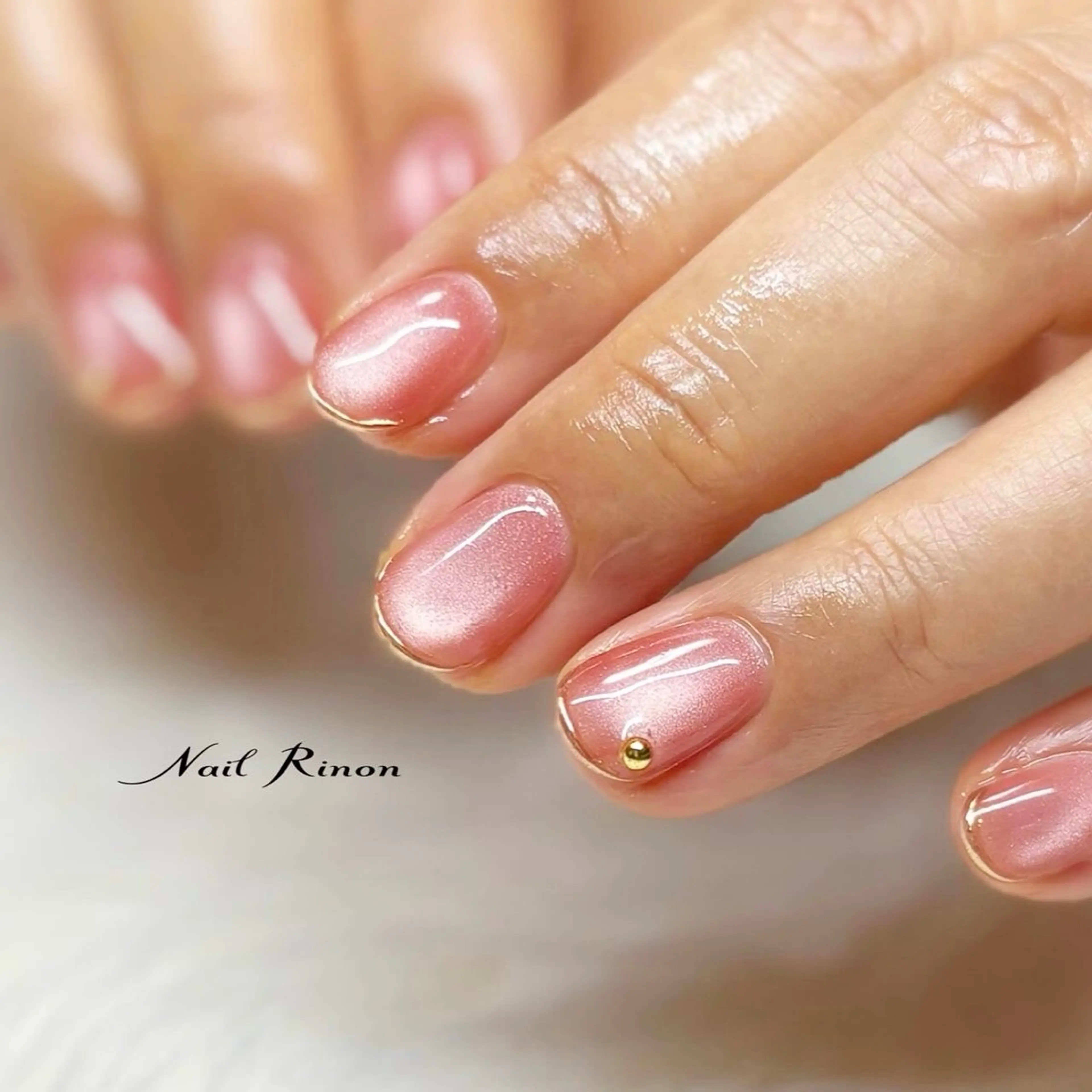 ネイル マグネットネイル ハンドネイル Nail Rinonのネイルデザイン