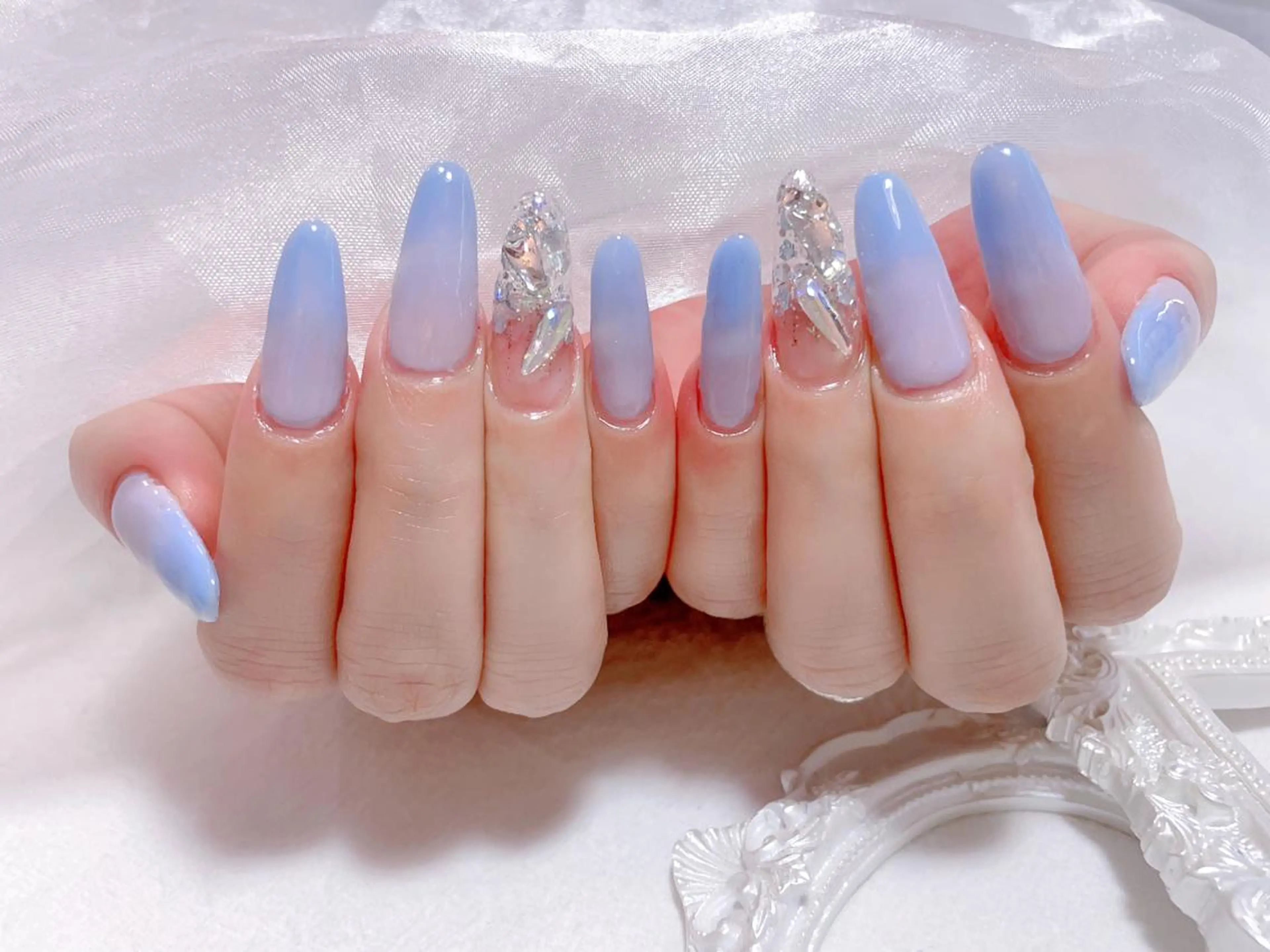 ネイル ハンドネイル VIVIAN リサのネイルデザイン