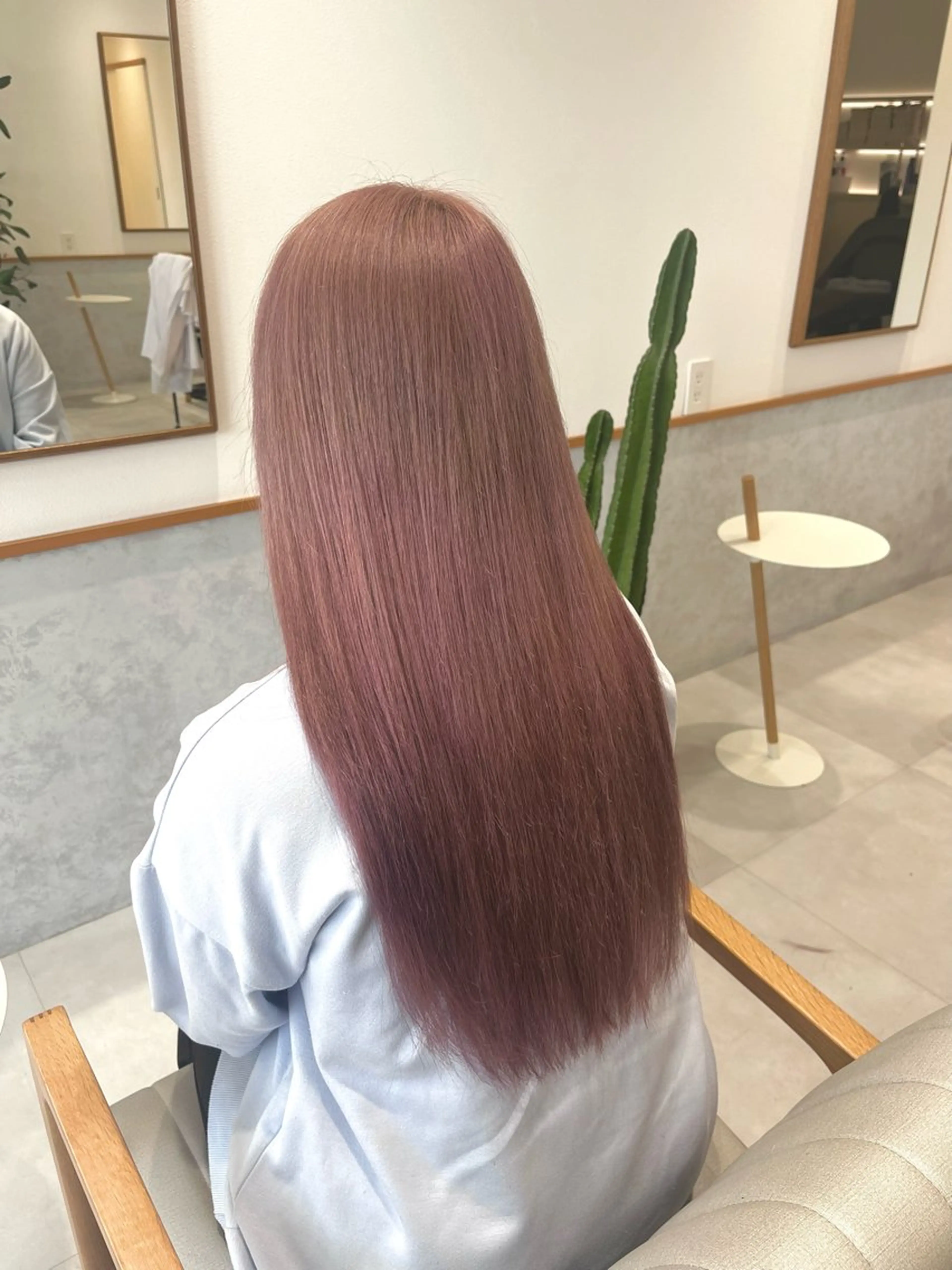 💛 ブリーチオンカラー + トリートメント 💛の写真