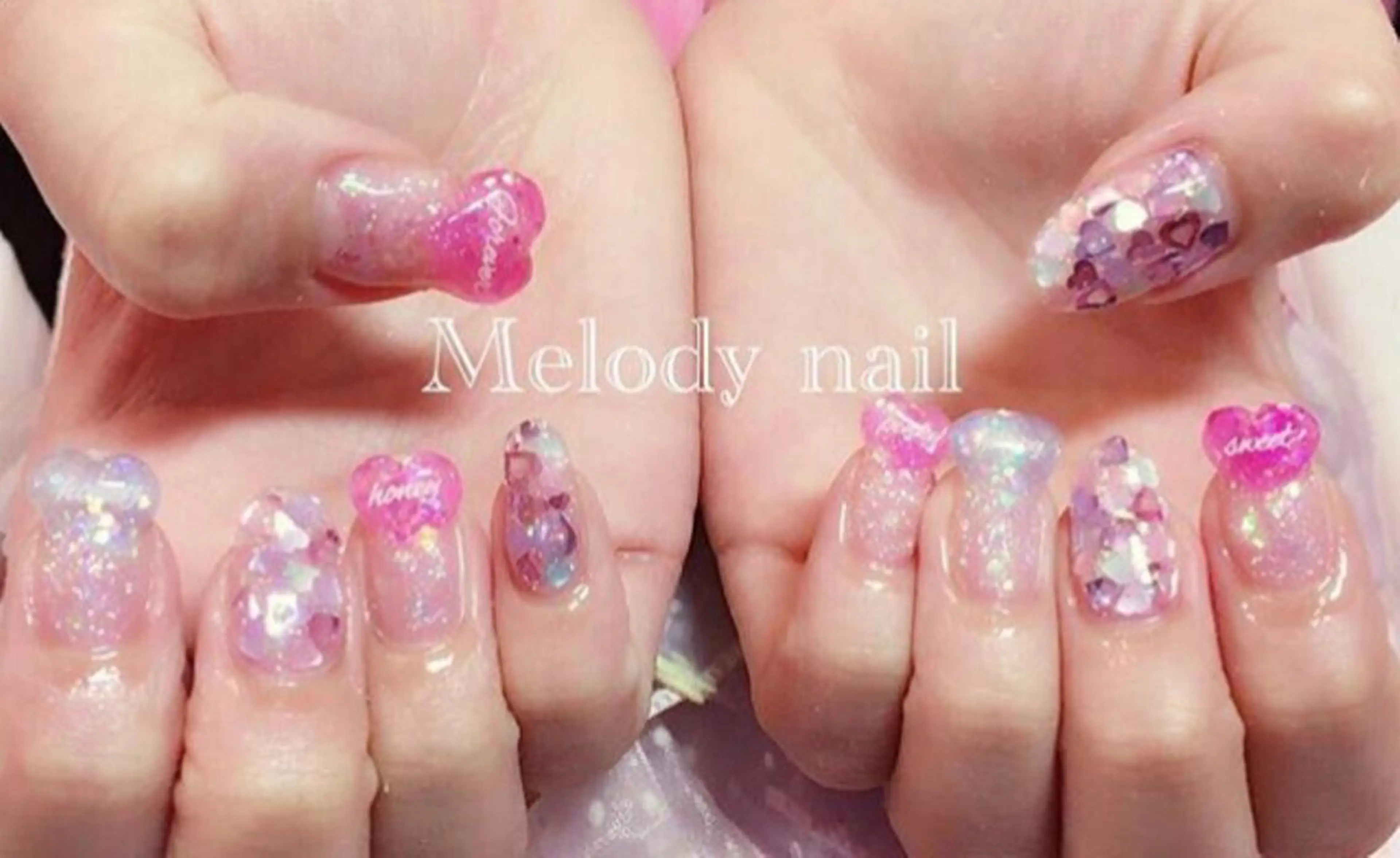 ネイル クリアネイル ハート キラキラネイル スカルプネイル Melodynail所属・Melody nailのネイルデザイン