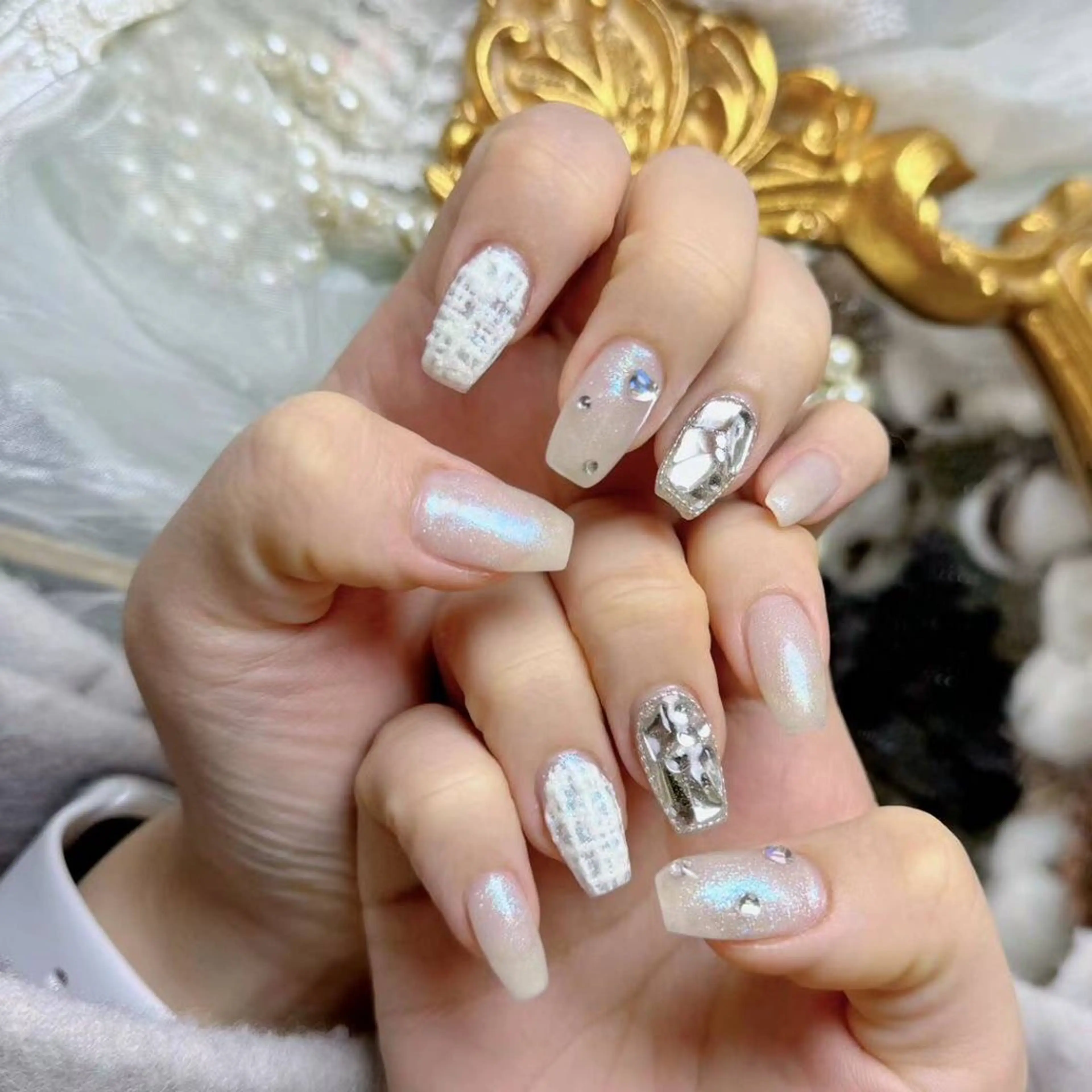 ネイル アートネイル フラワーネイル フットネイル ジェルネイル キラキラネイル Babarla　Nail　Salon所属・babarla Nailのネイルデザイン