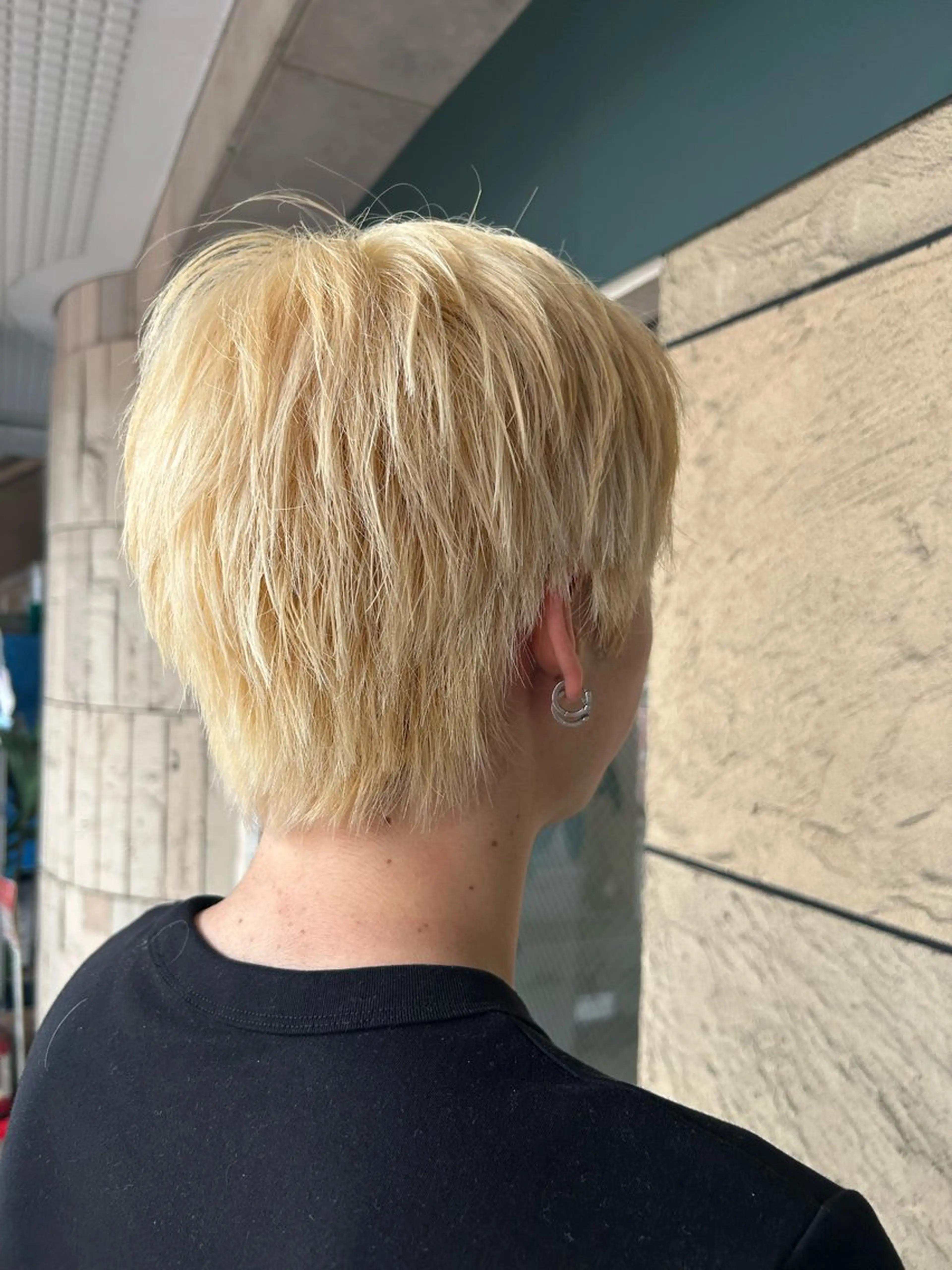 カラー ブリーチ 抜きっぱなしブロンド ブロンド カット ヘアカラー ❄️艶カラー/レイヤ ー/ボブ/mao❄️のヘアスタイル