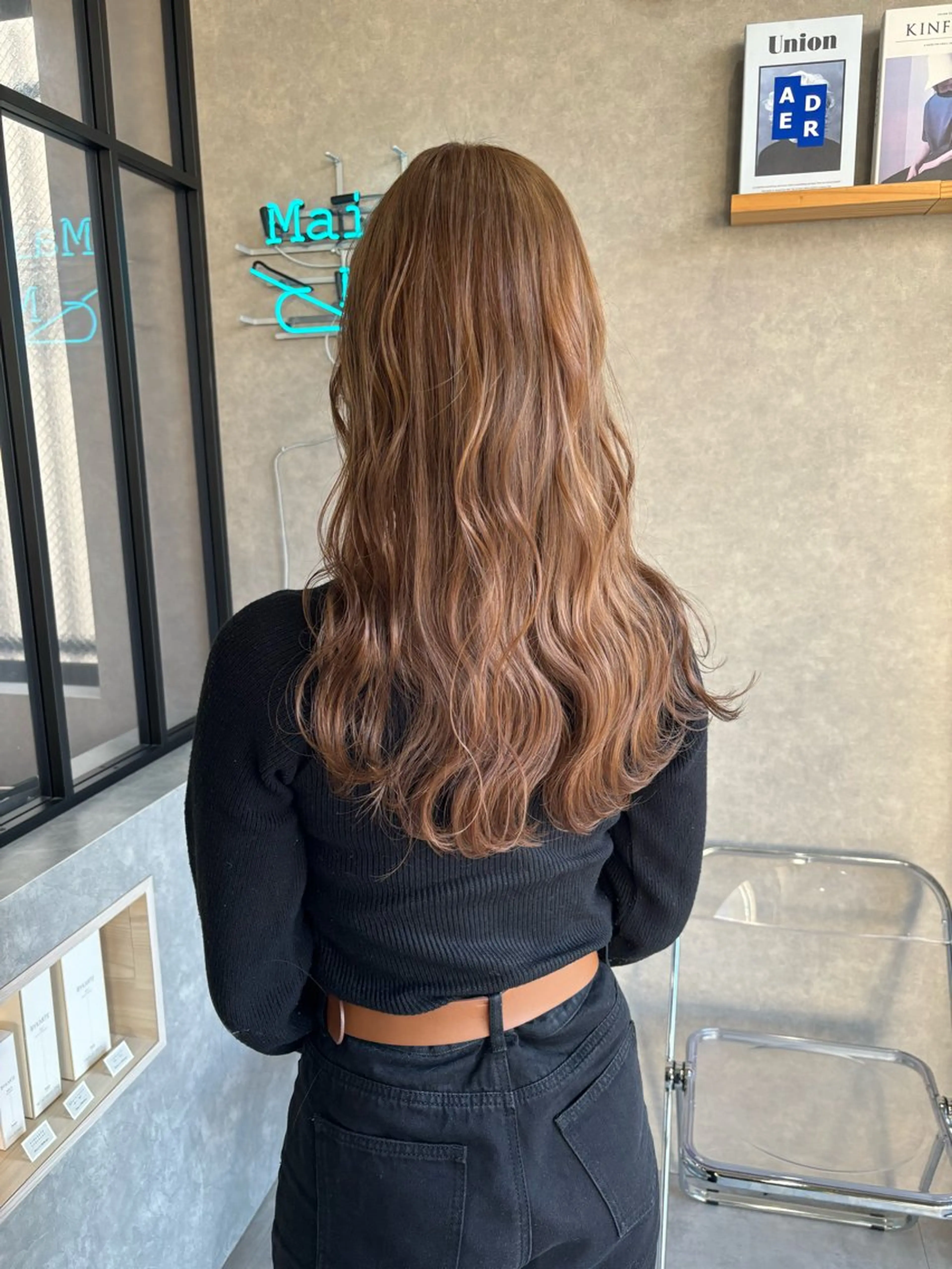 ロング カラー バレイヤージュ ブリーチ ケアブリーチ ダブルカラー イヤリングカラー 長谷川 湧のヘアスタイル