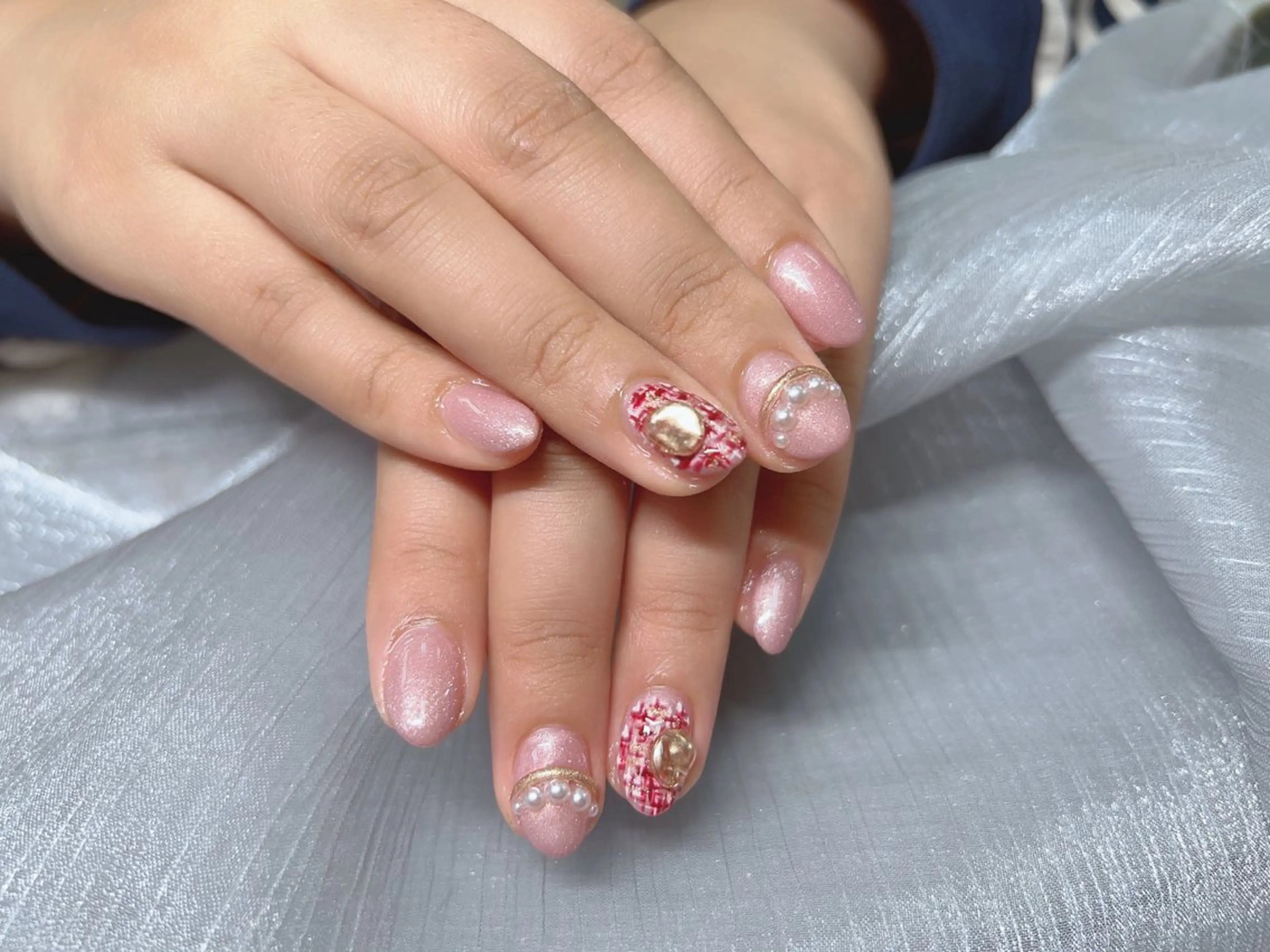 ネイル チークネイル マグネットネイル 持ち込み ニュアンスネイル シンプルネイル インフィニティ ネイルサロンのネイルデザイン