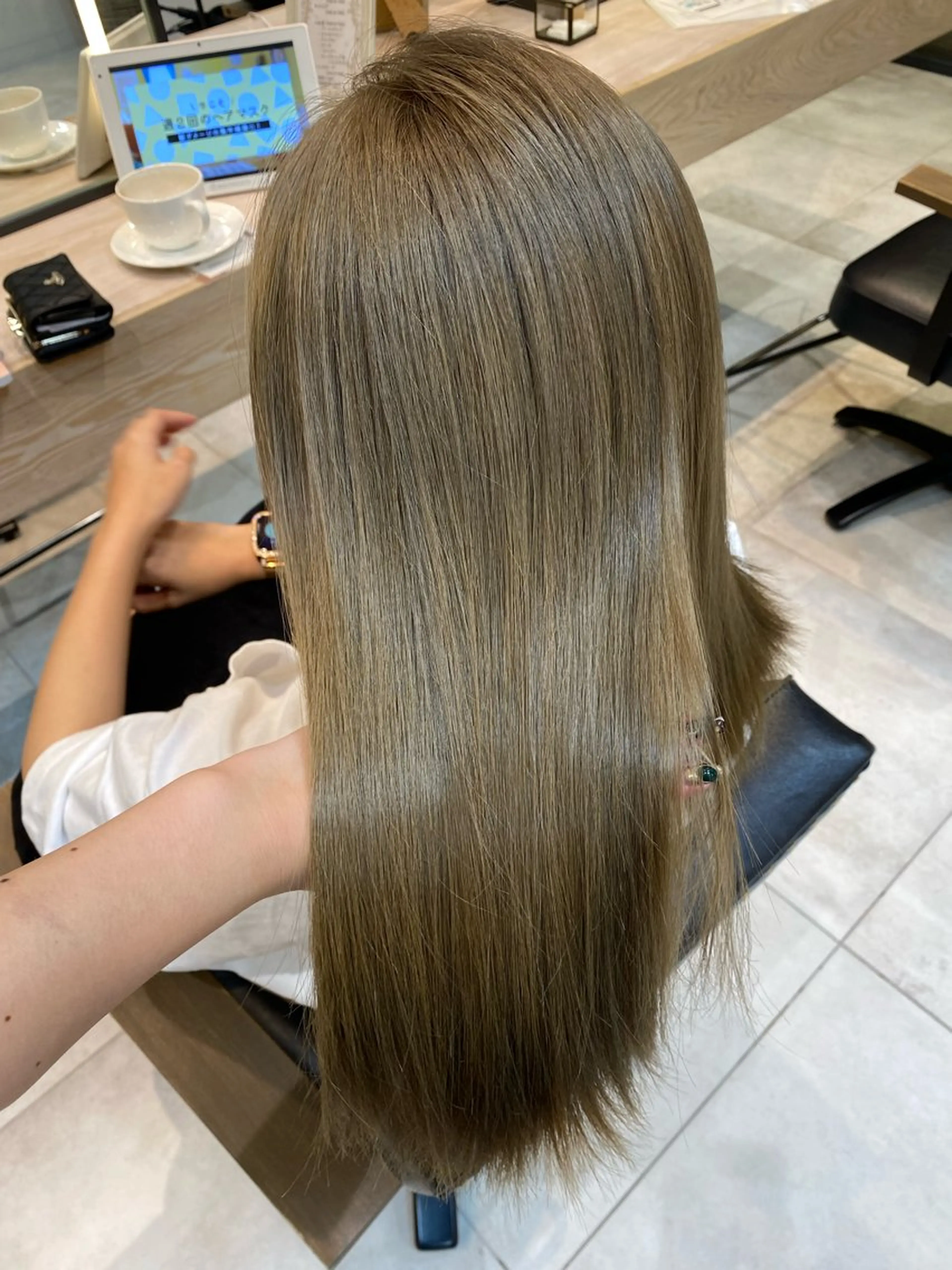 カラー Misaki ║ツヤカラーのヘアスタイル