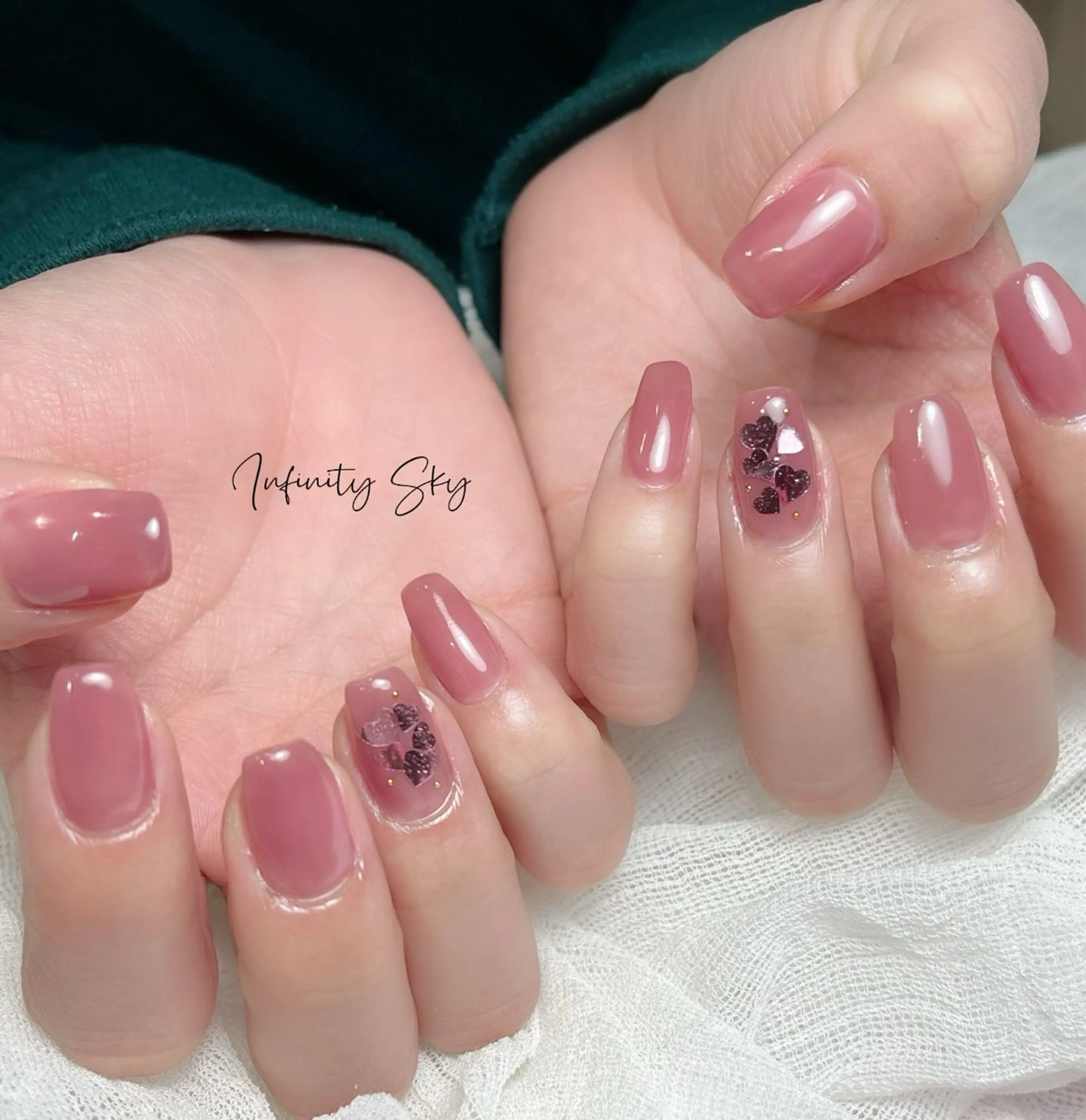 ネイル シンプルネイル バレンタイン infinity skyのネイルデザイン