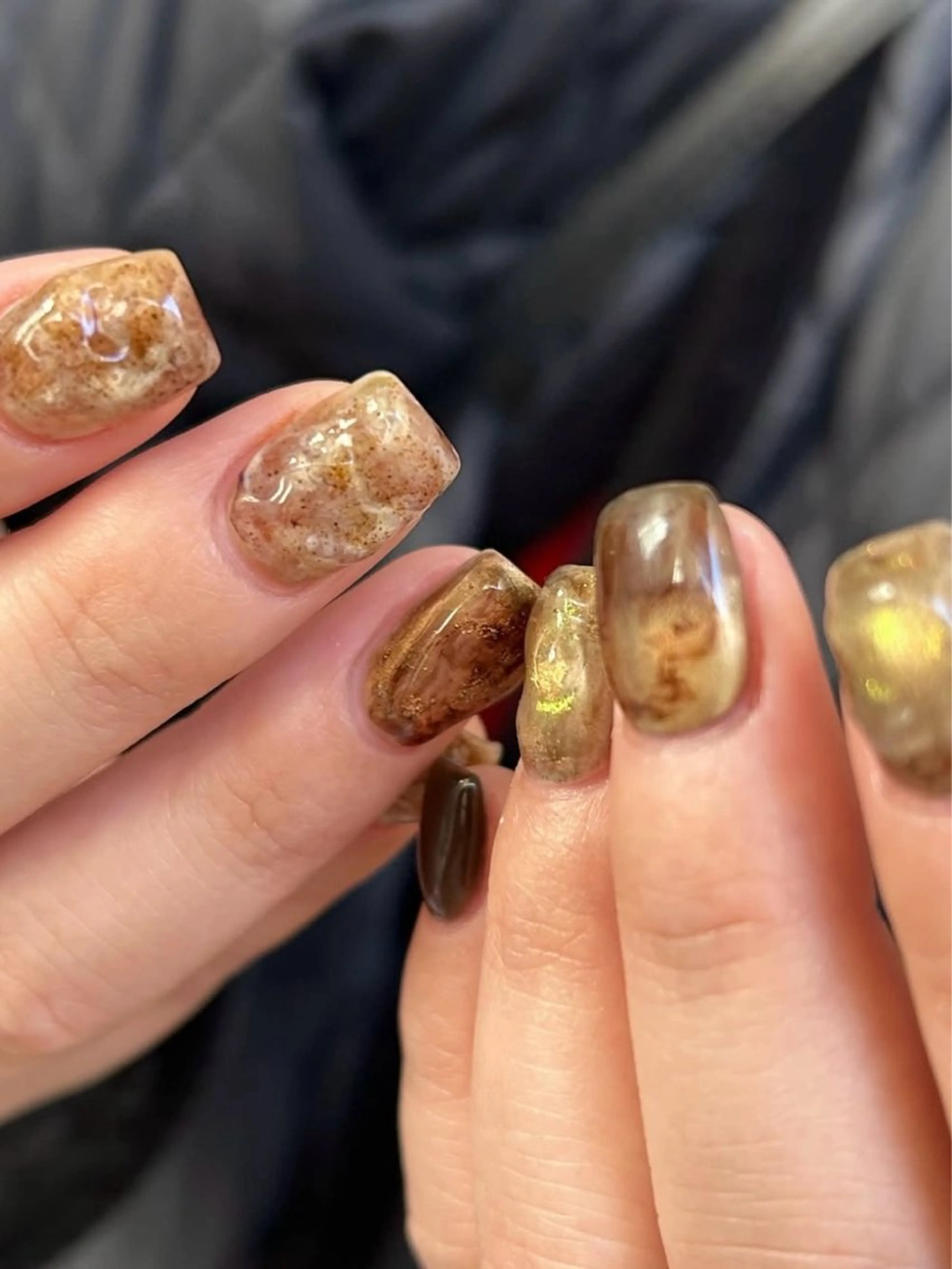 ネイル アートネイル 韓国ネイル ニュアンスネイル ぷっくりネイル ハンドネイル ハンドケア talo .のネイルデザイン