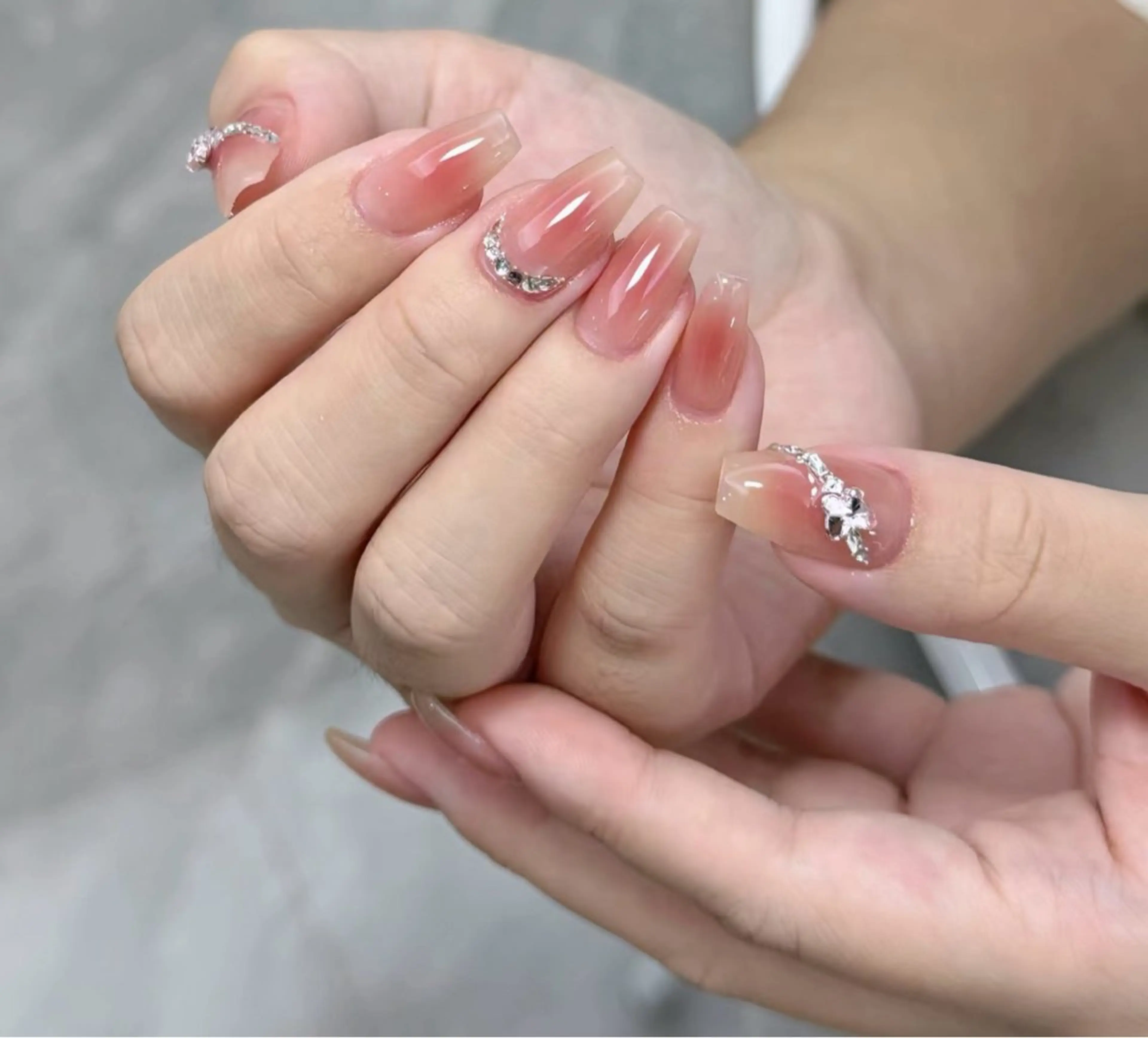 ネイル ハンドネイル Rainbow nail所属・Rainbow Nailのネイルデザイン