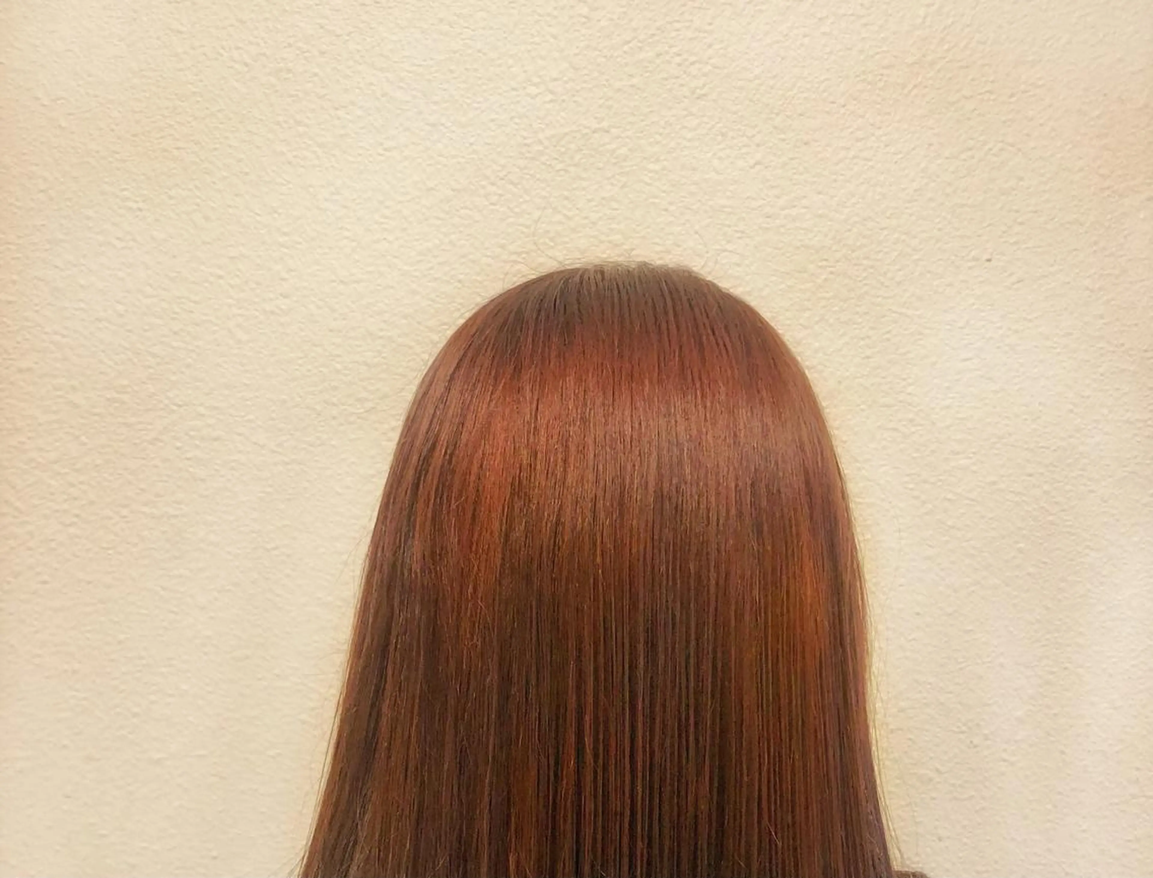 ミディアム カラー ブリーチ ブリーチなしカラー オレンジ ヘアカラー 🌼こやま かおり🌼のヘアスタイル