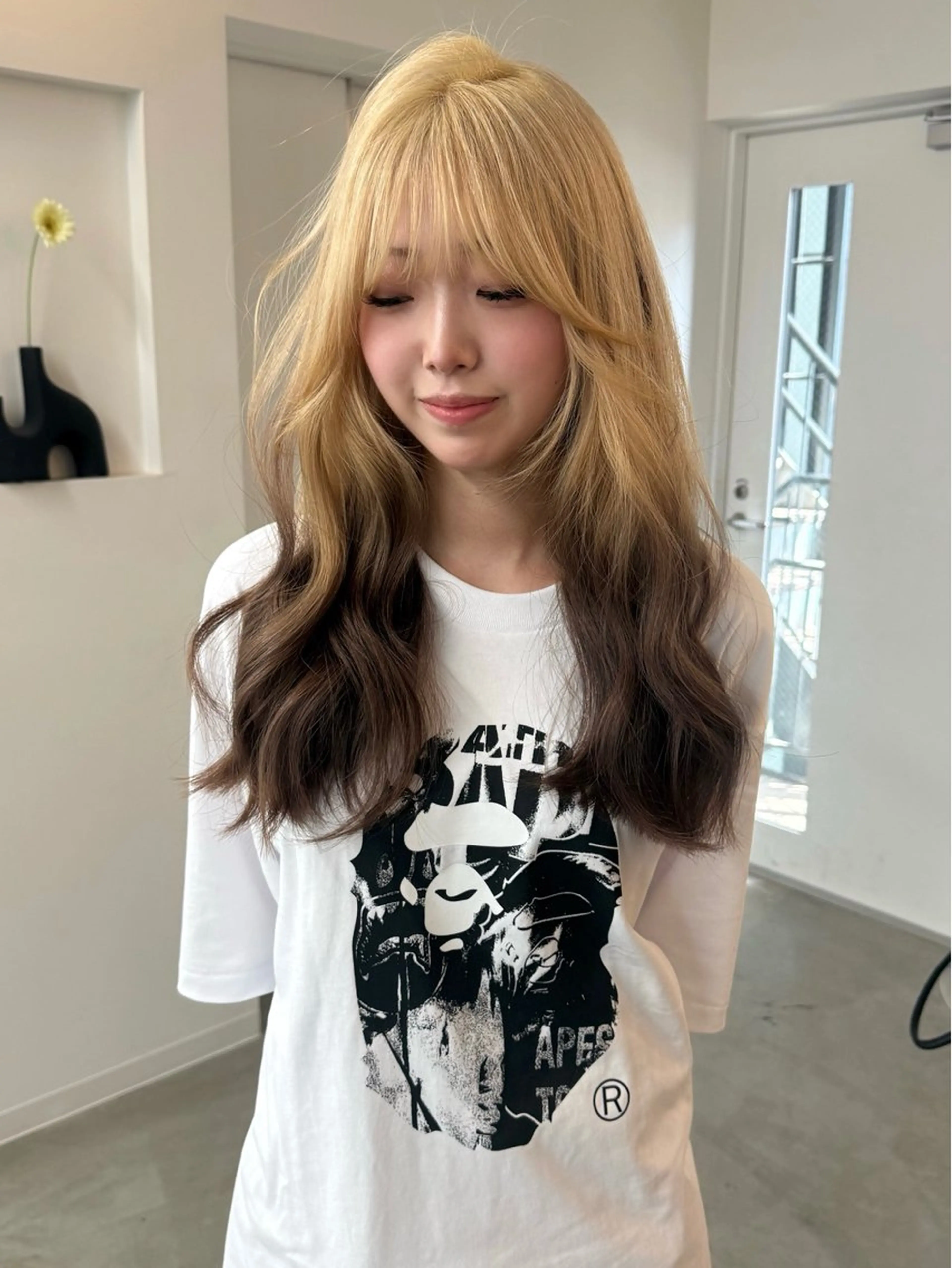 ロング カラー ベージュカラー ブラウンカラー ミルクティーベージュ カット ヘアカラー キダアヤカ/ 梅田/ベージュカラーのヘアスタイル