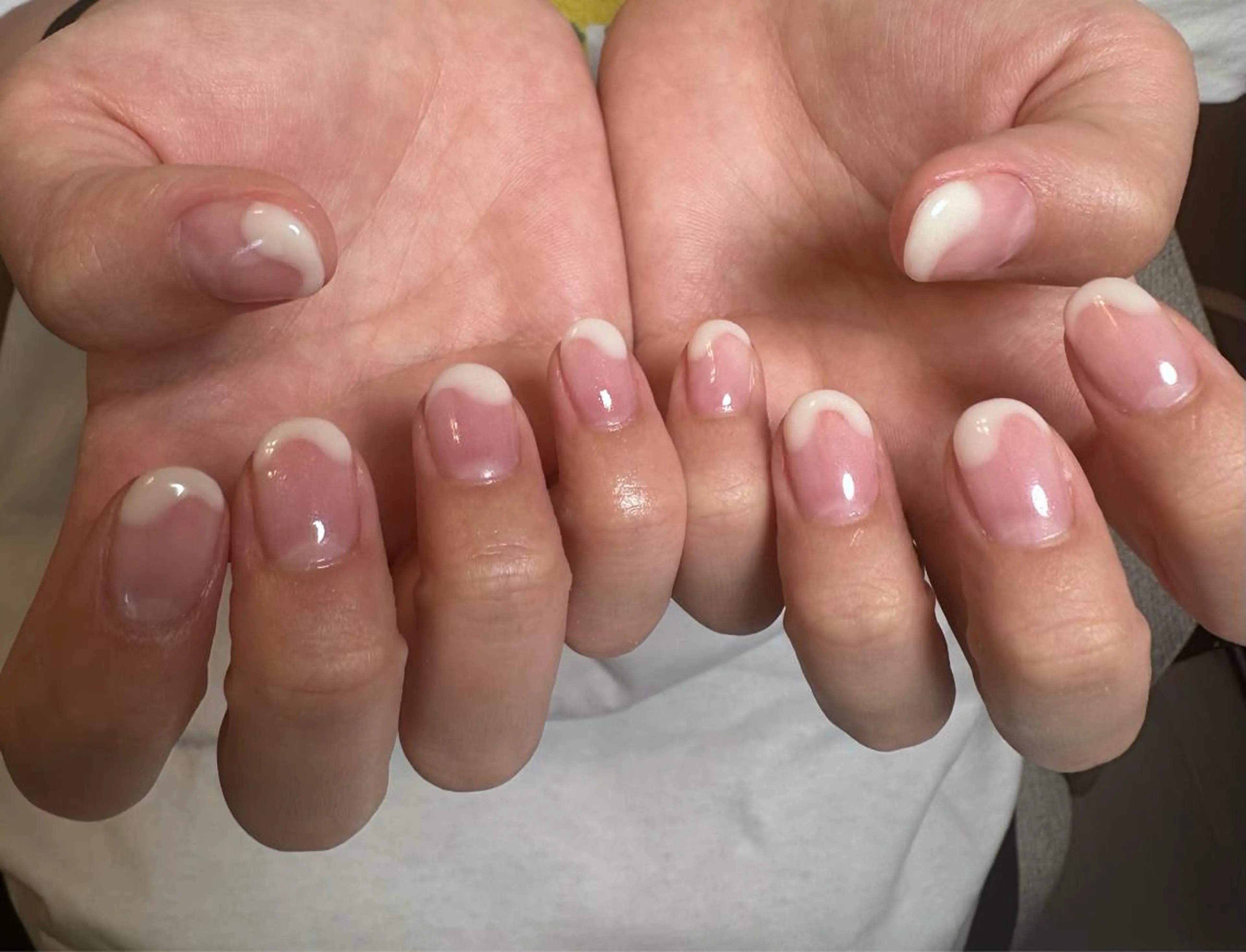 ネイル フレンチネイル ハンドネイル ハンドケア Atelier Ariのネイルデザイン