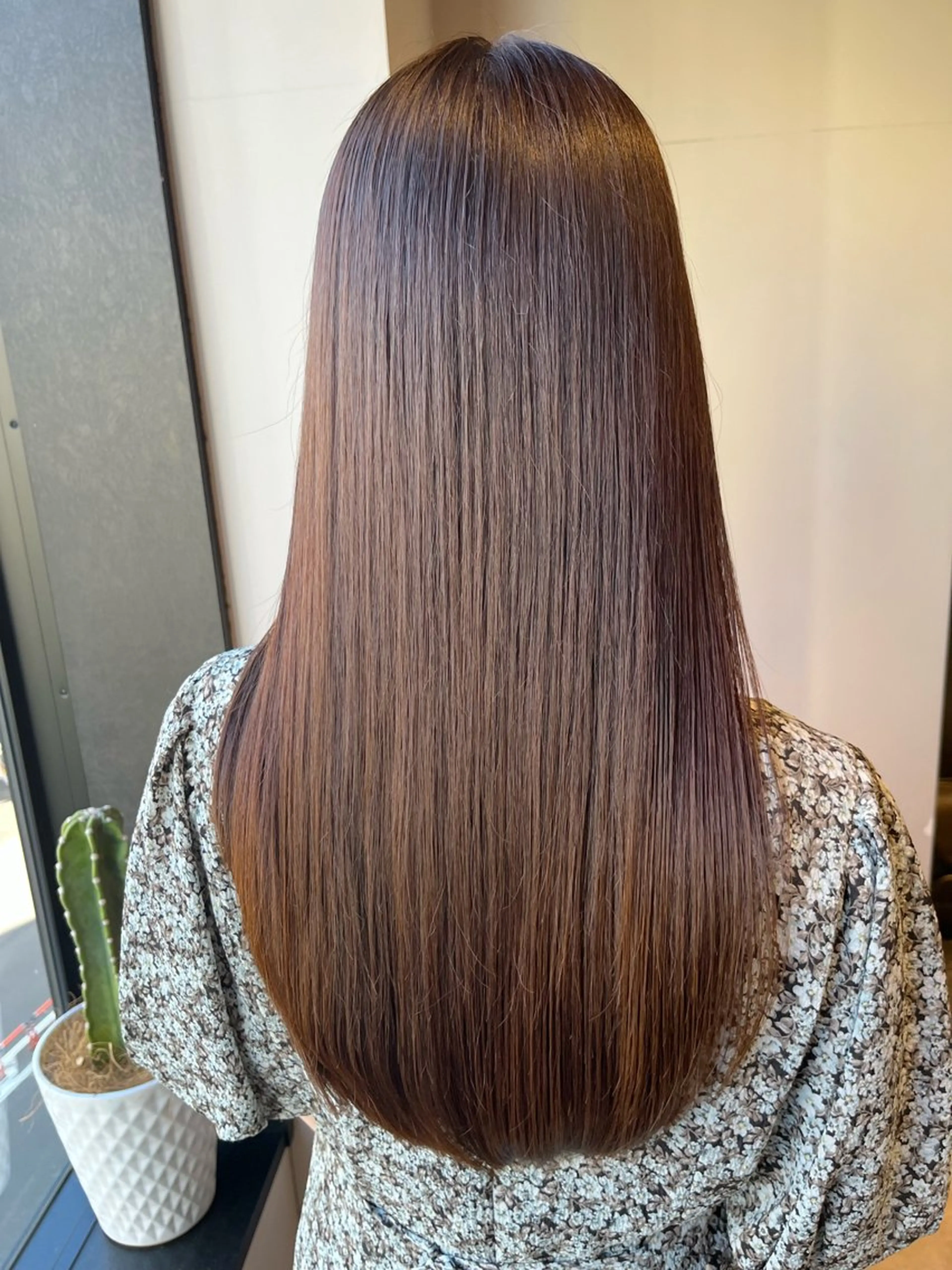 カット💇‍♀️＋ストレートパーマ＋カラー＋2stepトリートメント🌿の写真