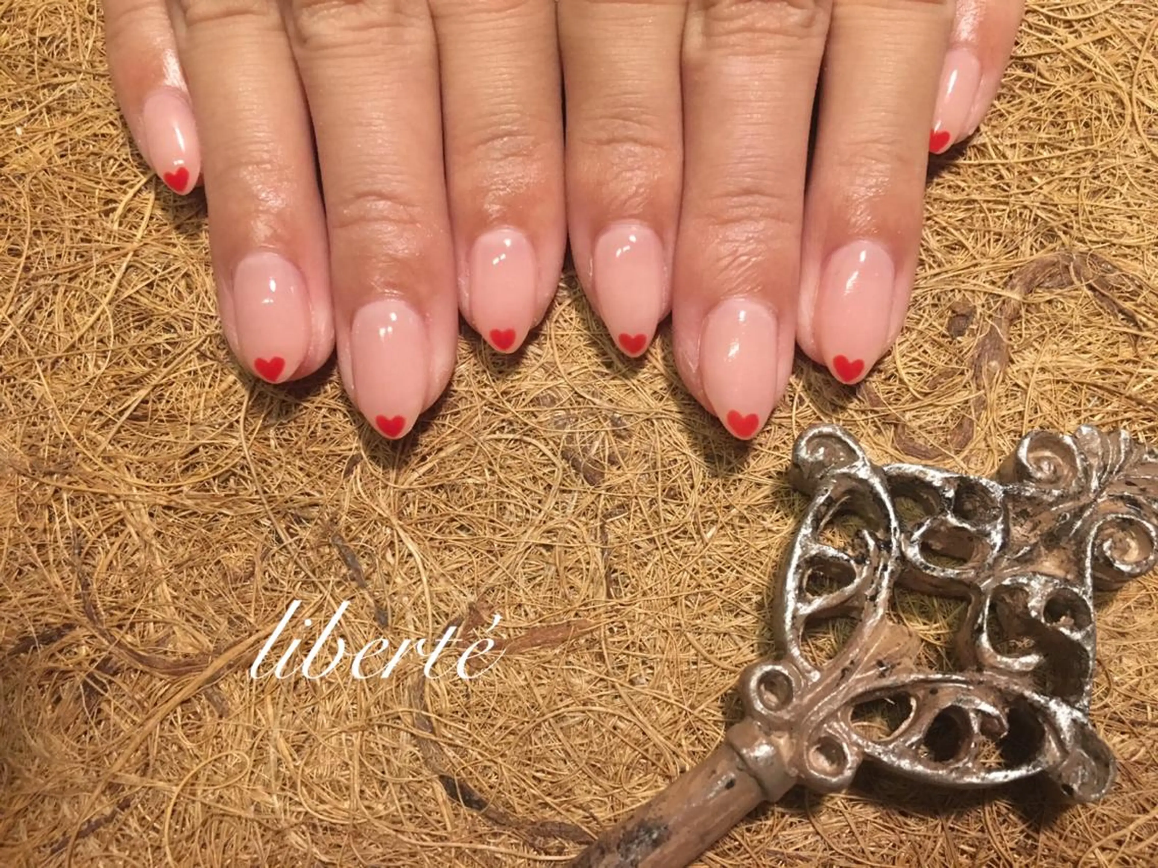 ネイル liberté (リベルテ)のネイルデザイン