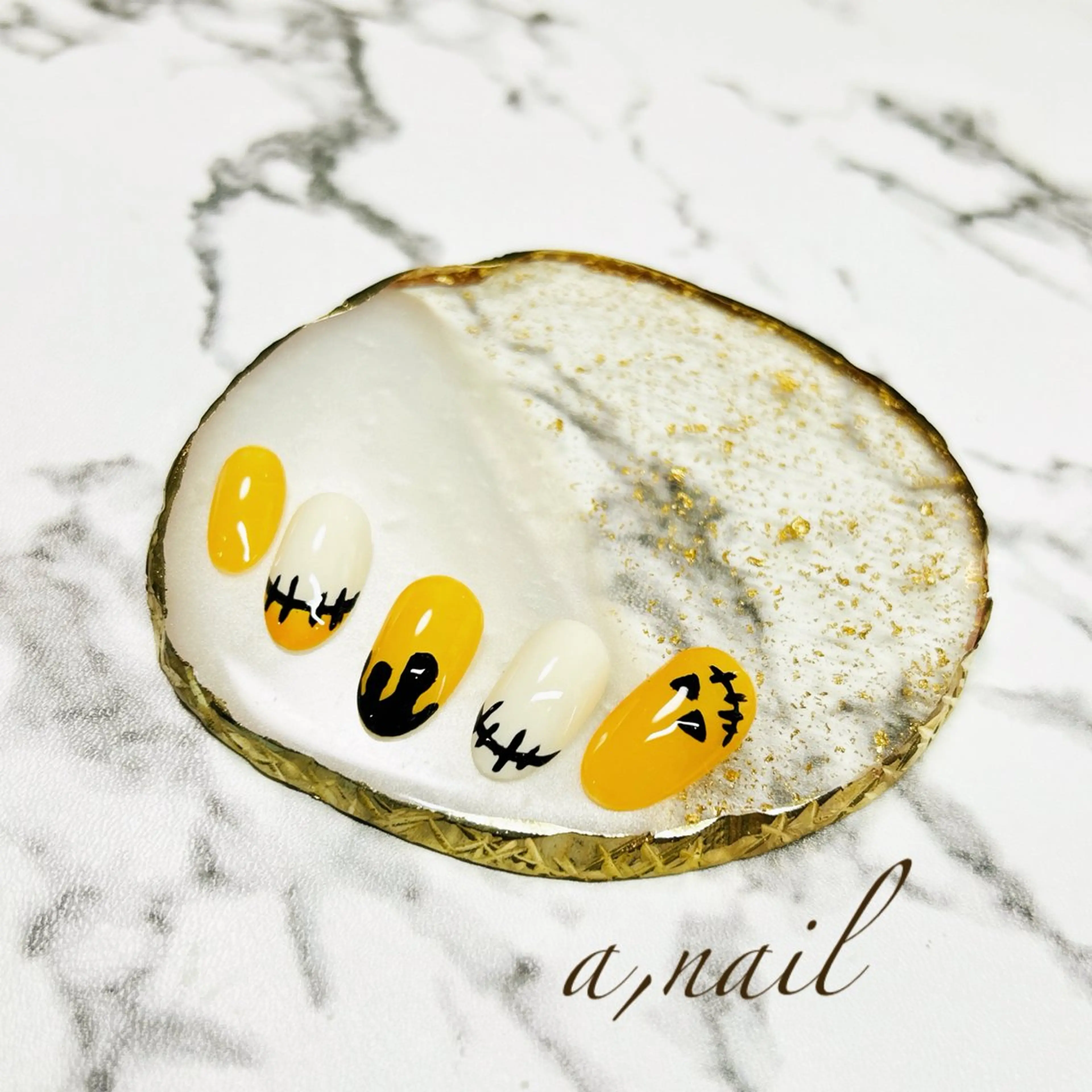 ネイル フレンチネイル ハロウィン シンプルネイル ハンドネイル ネイルサロン エーネイルのネイルデザイン