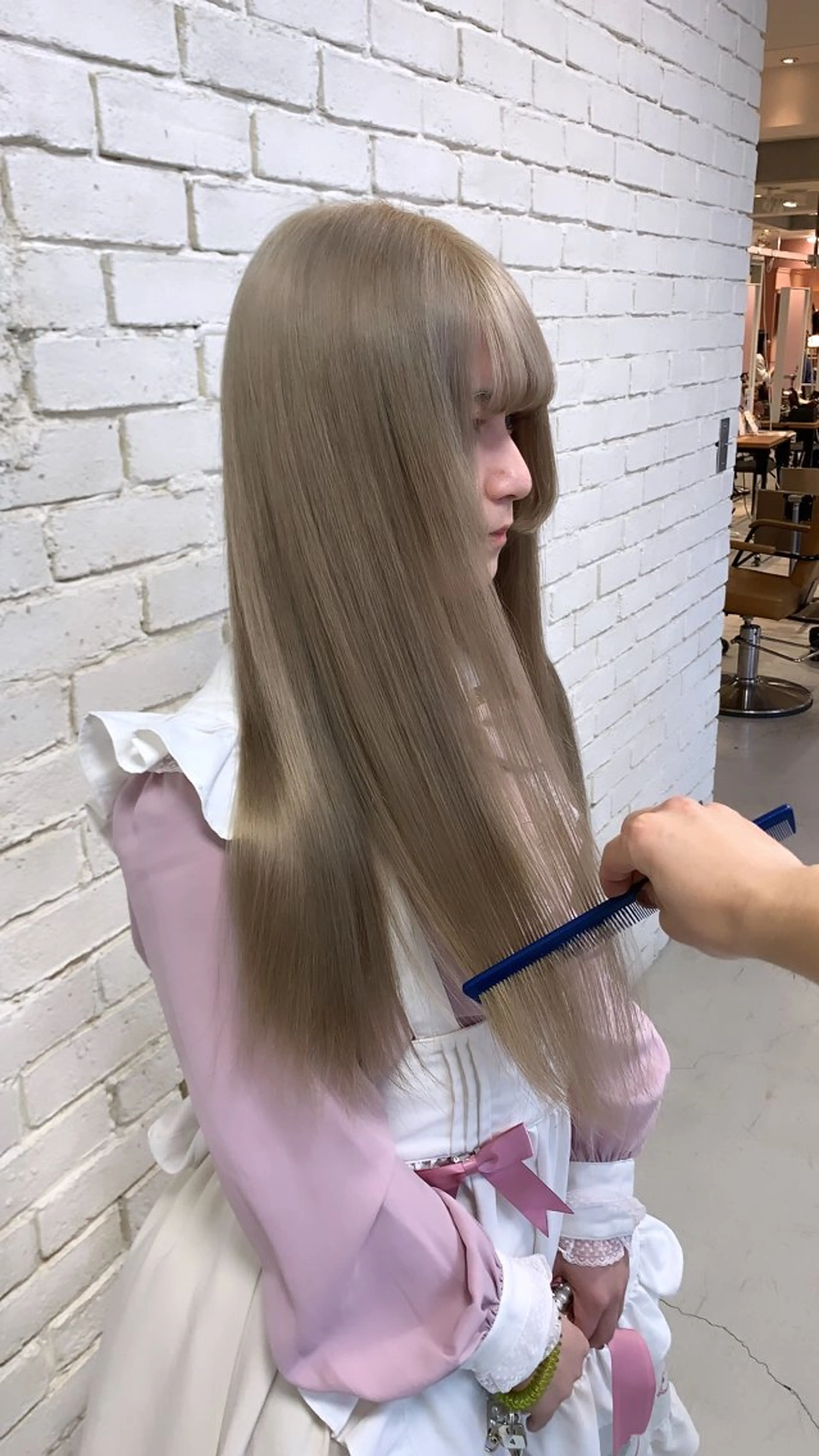 ロング 派手髪支持率No1 Eisukeのヘアスタイル