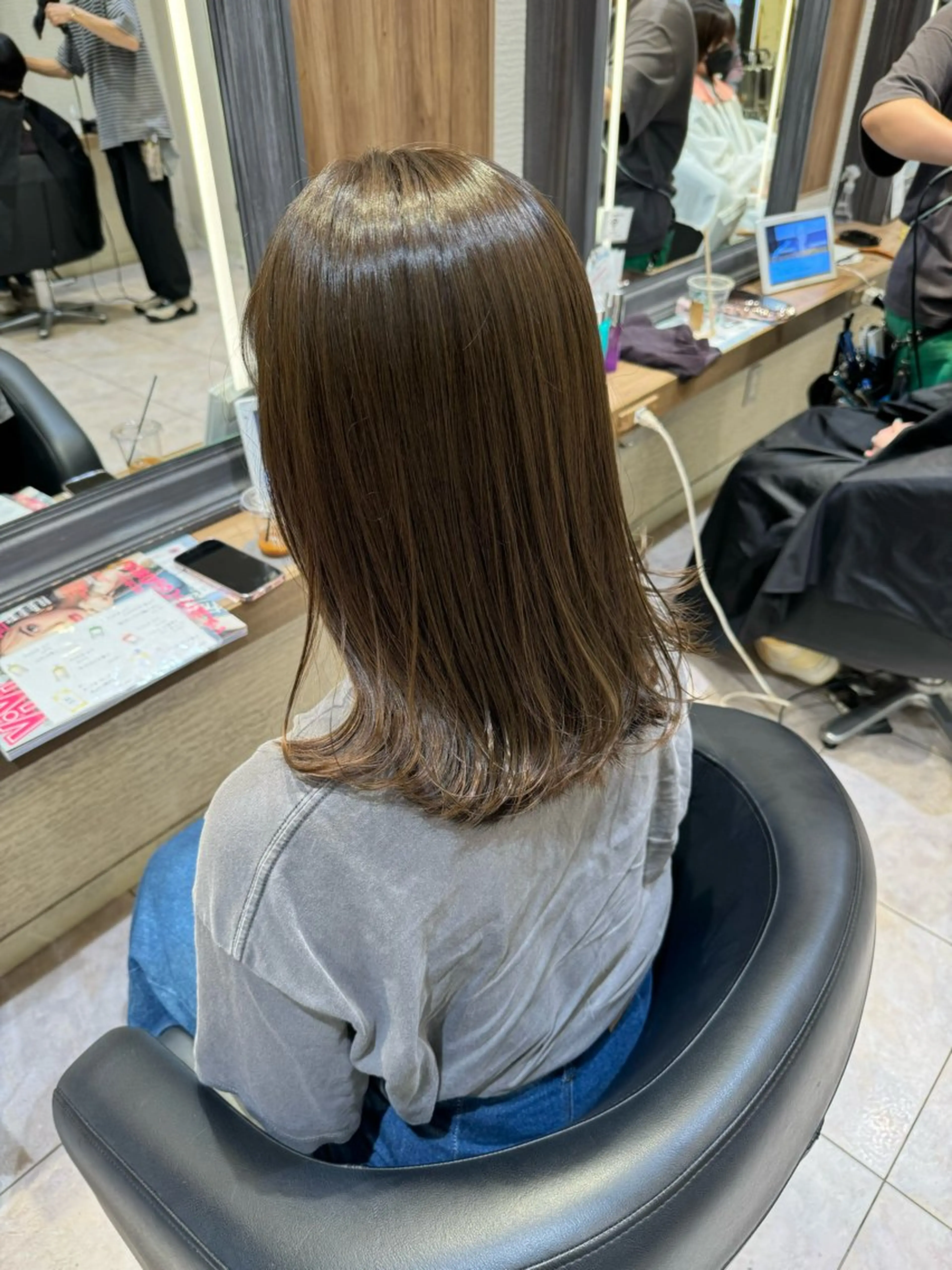 ミディアム カラー ヘアカラー 赤み消しカラー🌱 YUZUKI🫧のヘアスタイル