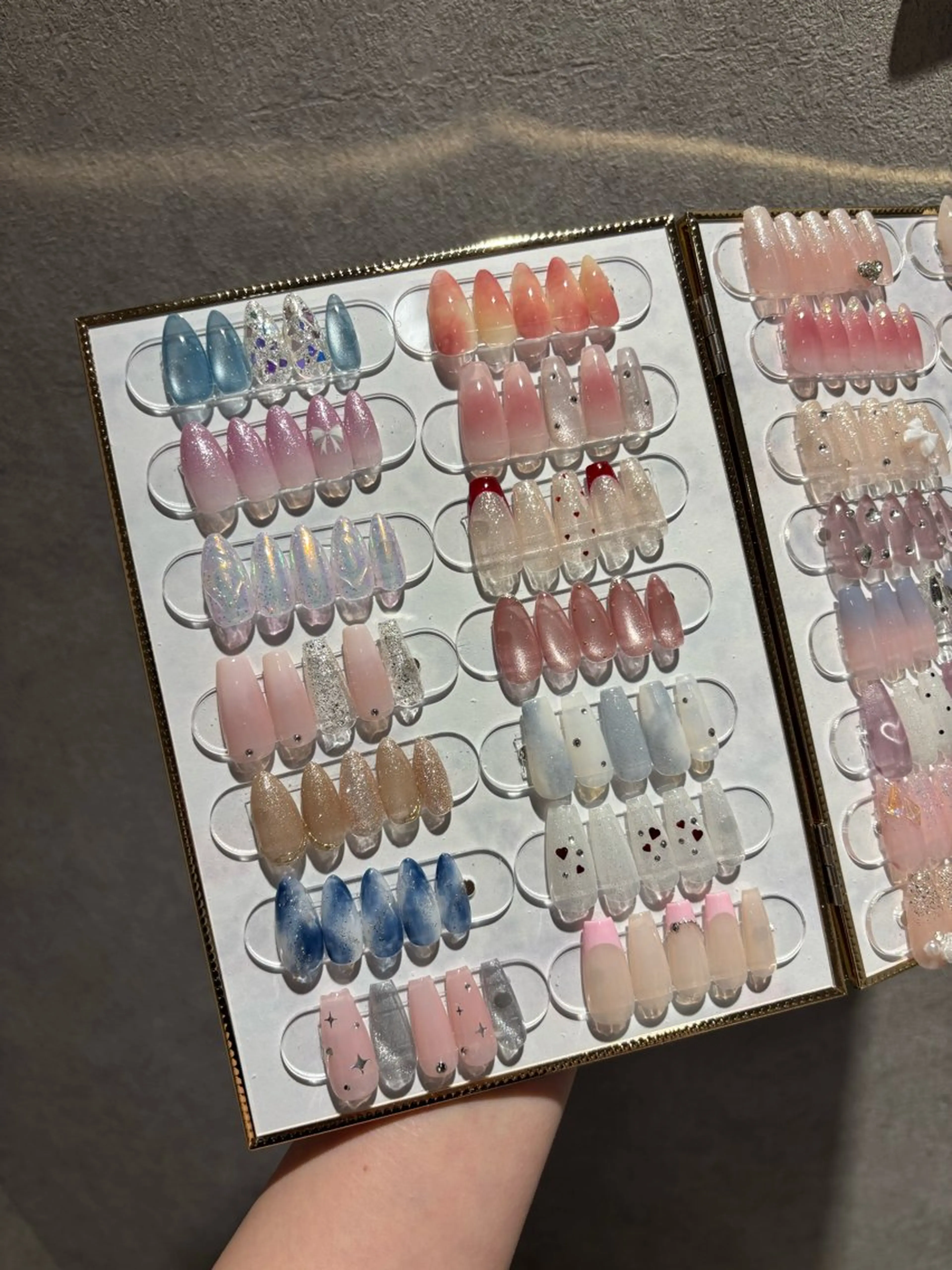 ネイル she nail studio所属・ワンホンネイル ♥パラジェル取扱店のネイルデザイン