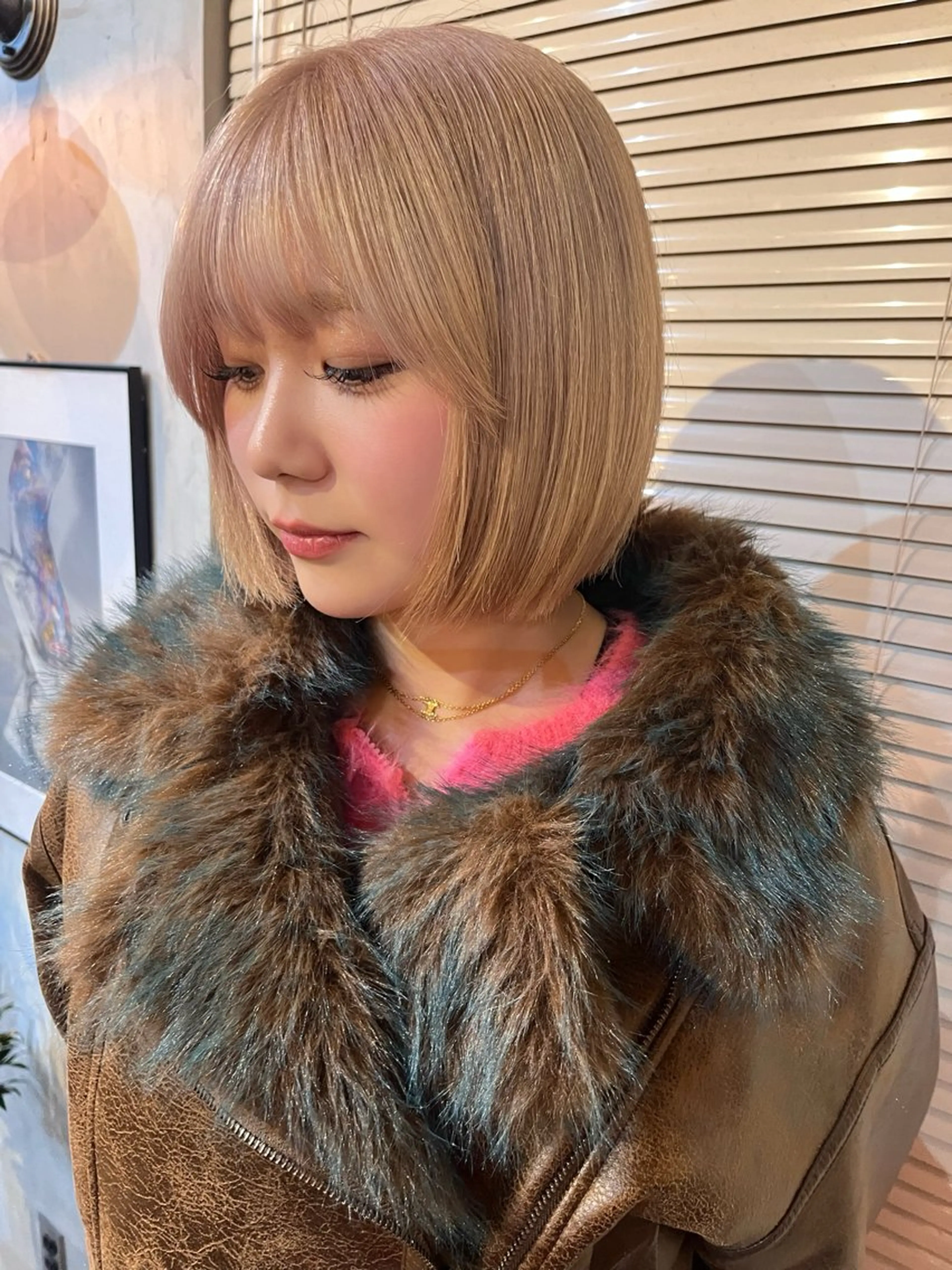 ‼️2月20日 限定‼️  ケアブリーチカラー＋トリートメント🧚🌈の写真