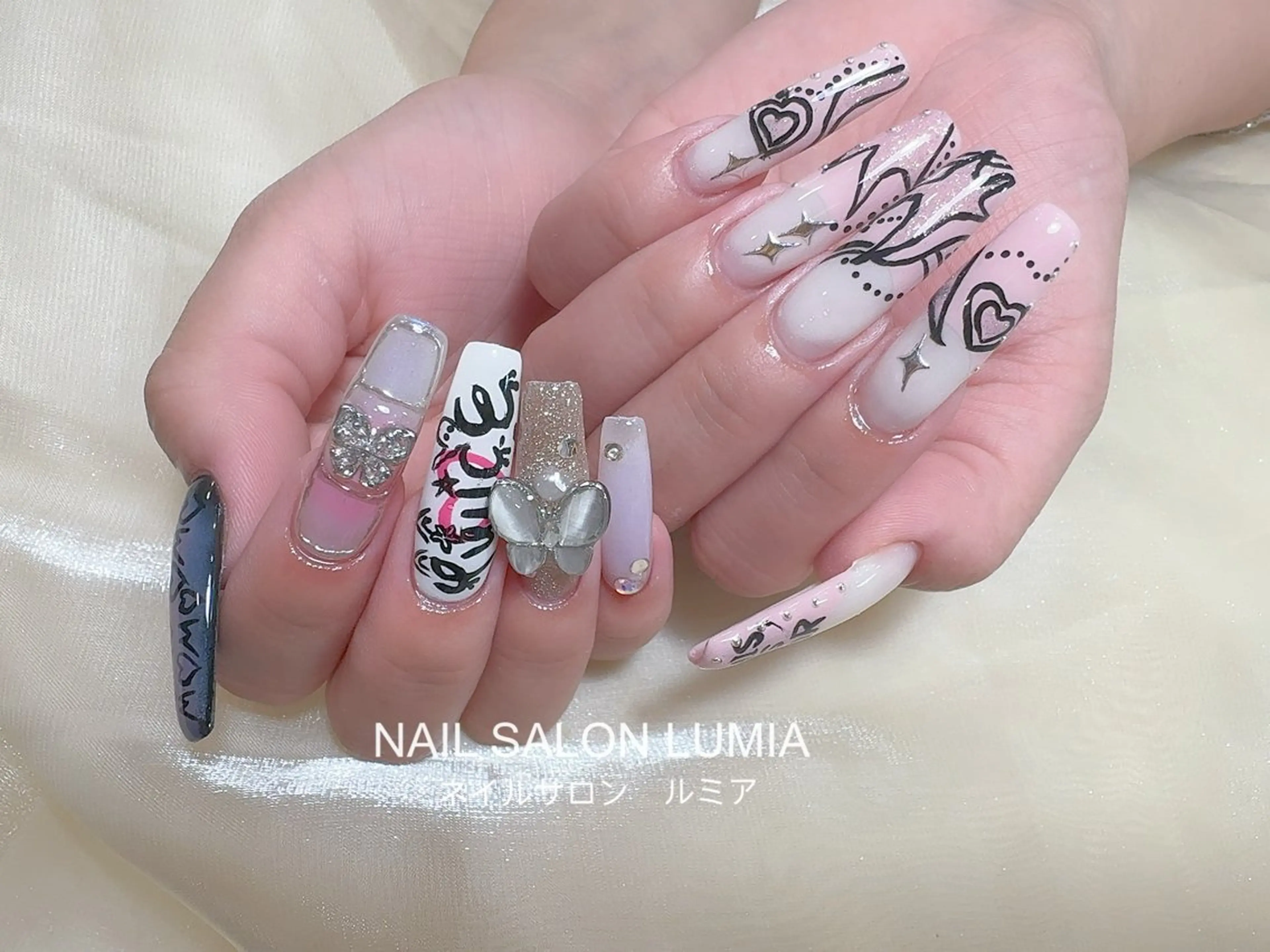 ネイル ハンドネイル ネイルサロン ルミア Lumia 店長のネイルデザイン