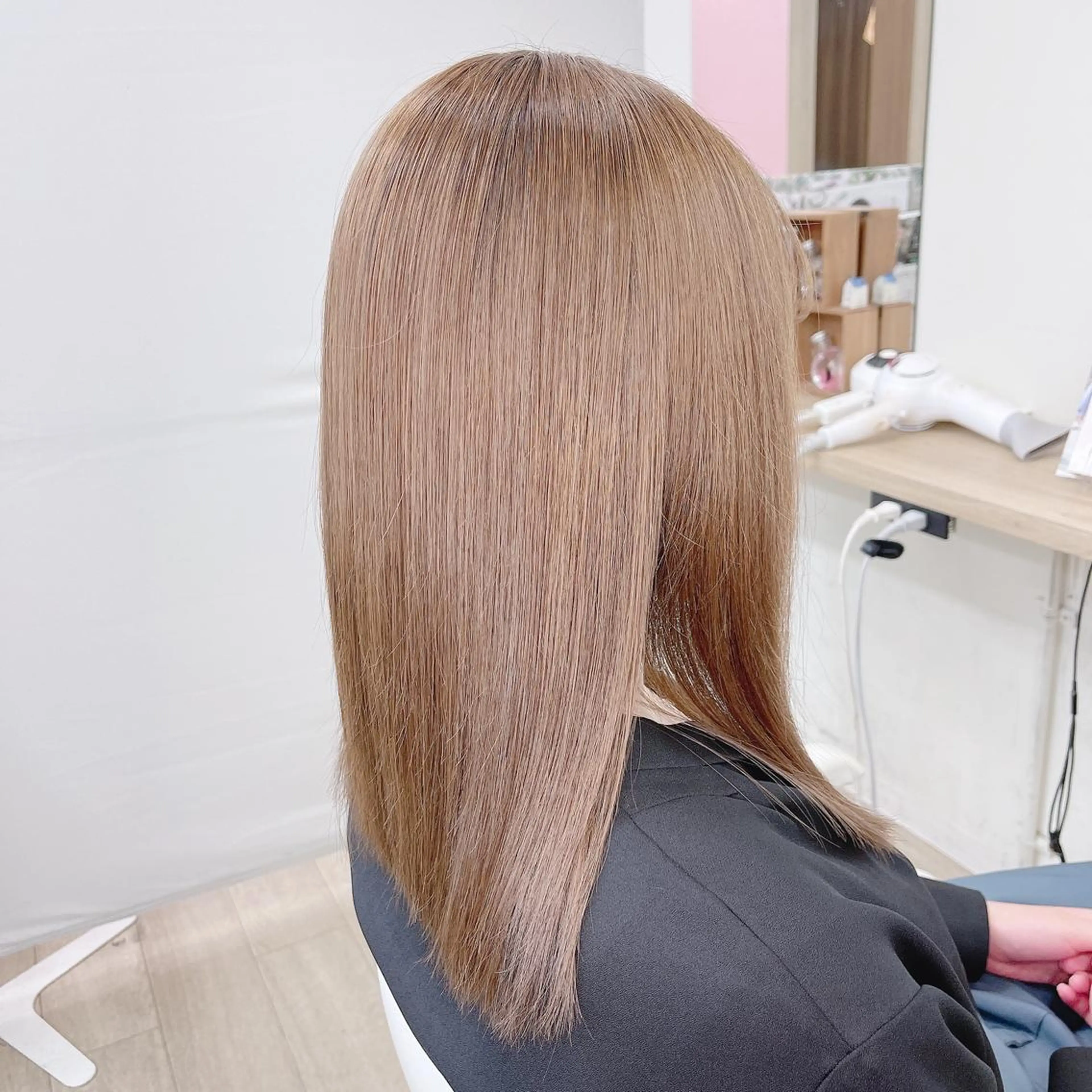 🌈カット+韓国カラー+水トリートメント🌈の写真