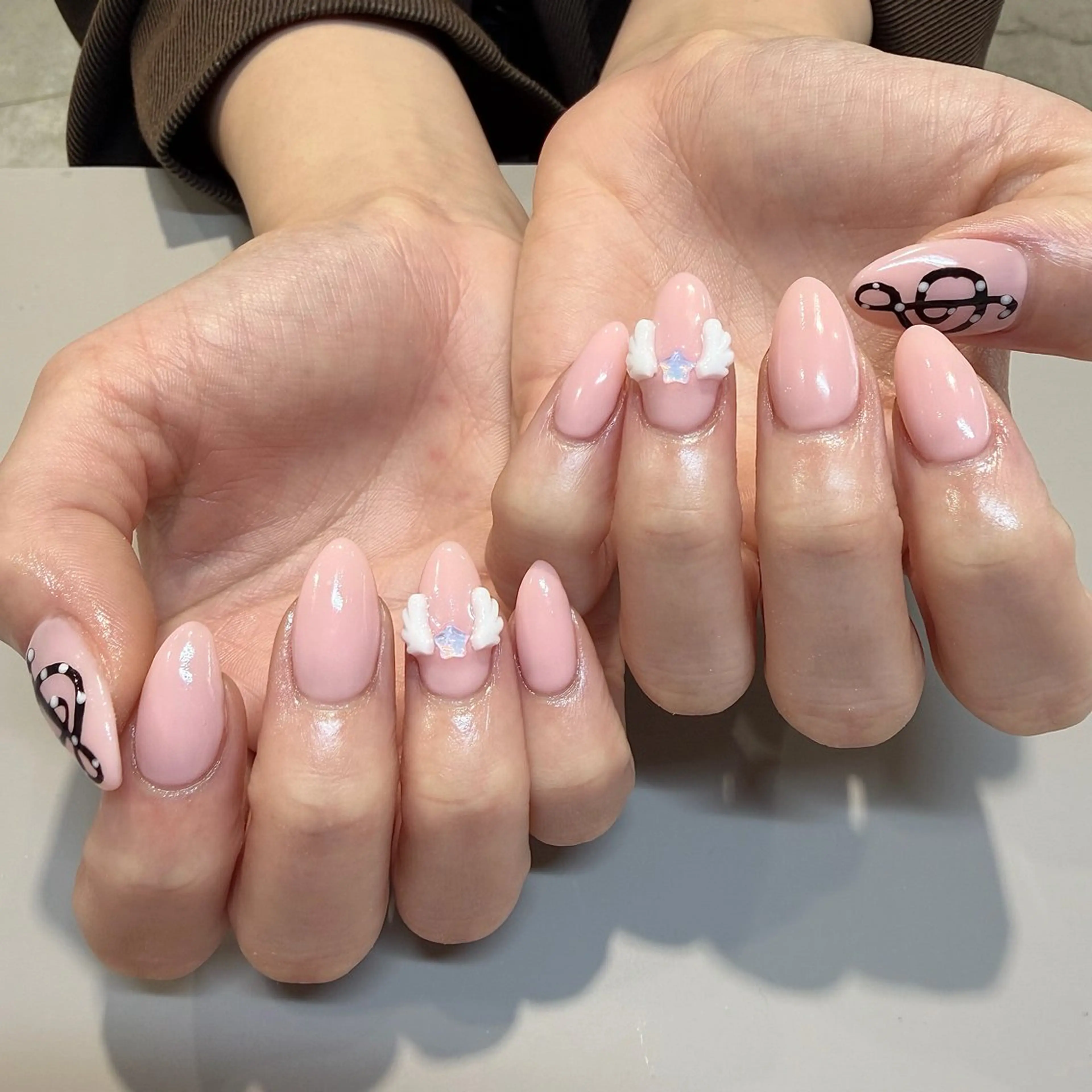 ネイル ハンドネイル 小野澤 紗智のネイルデザイン