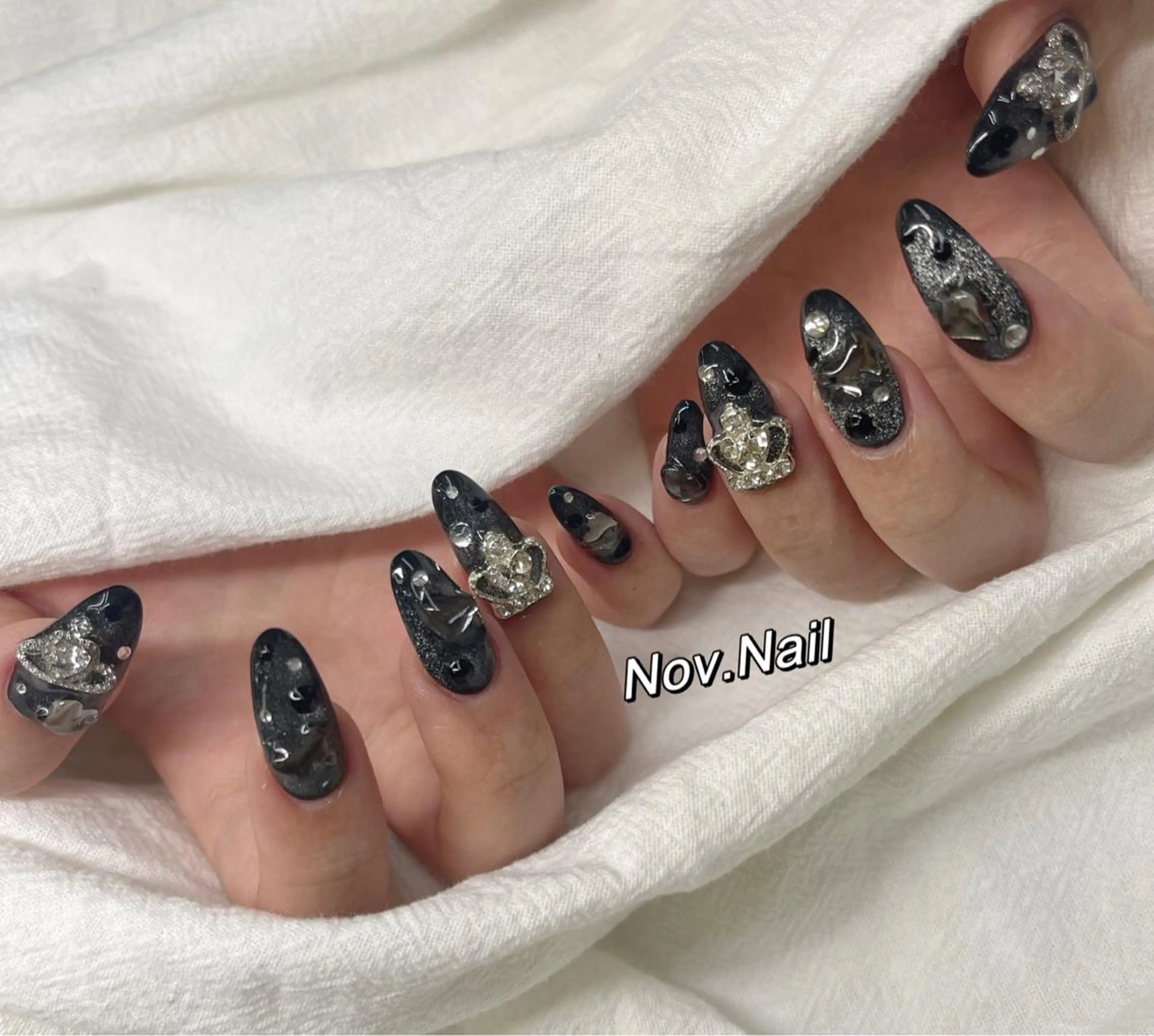 ネイル ハンドネイル ハンドケア Nov. ネイルサロンのネイルデザイン