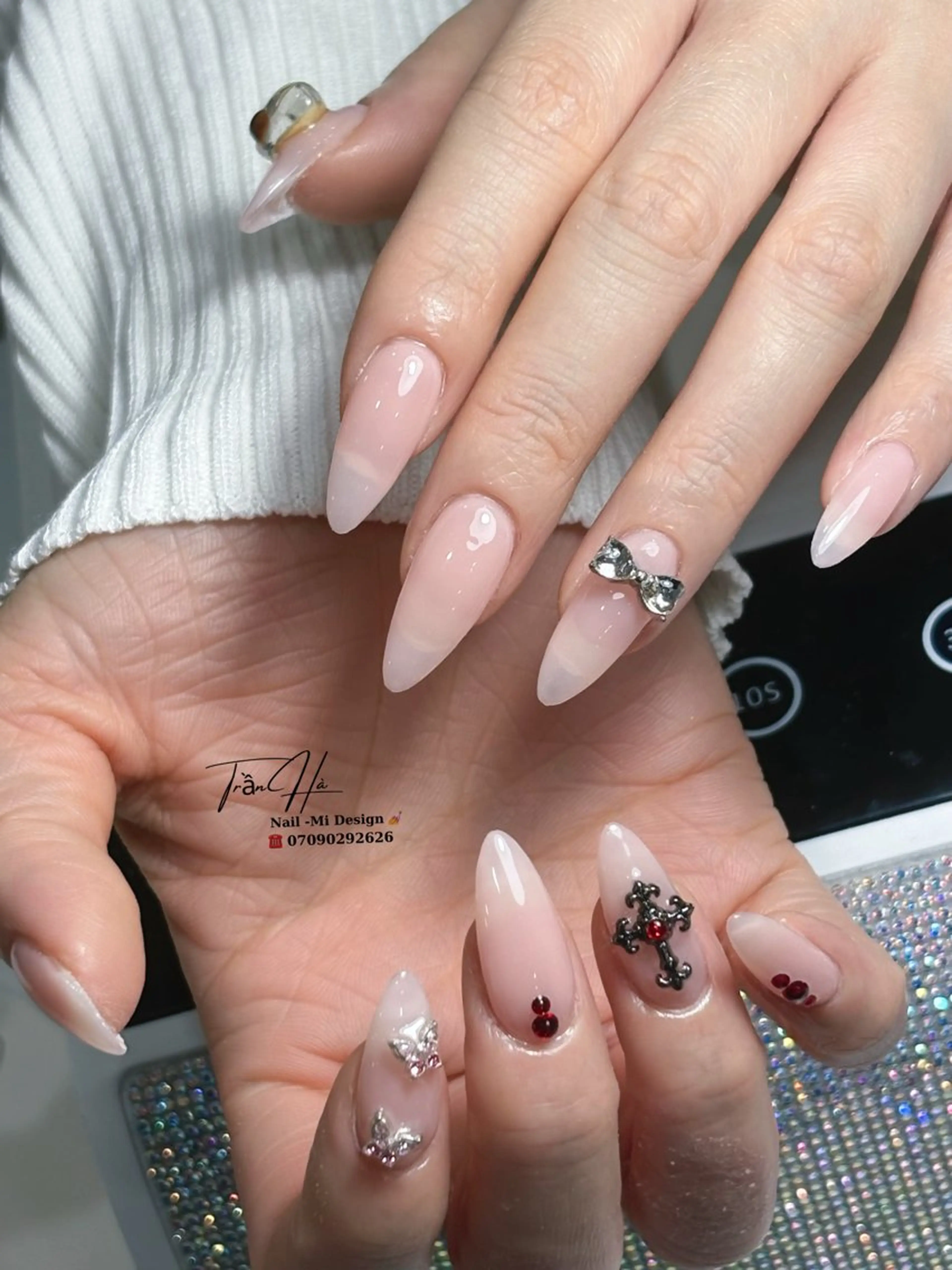 ネイル Mymy Nail (ハー)のネイルデザイン
