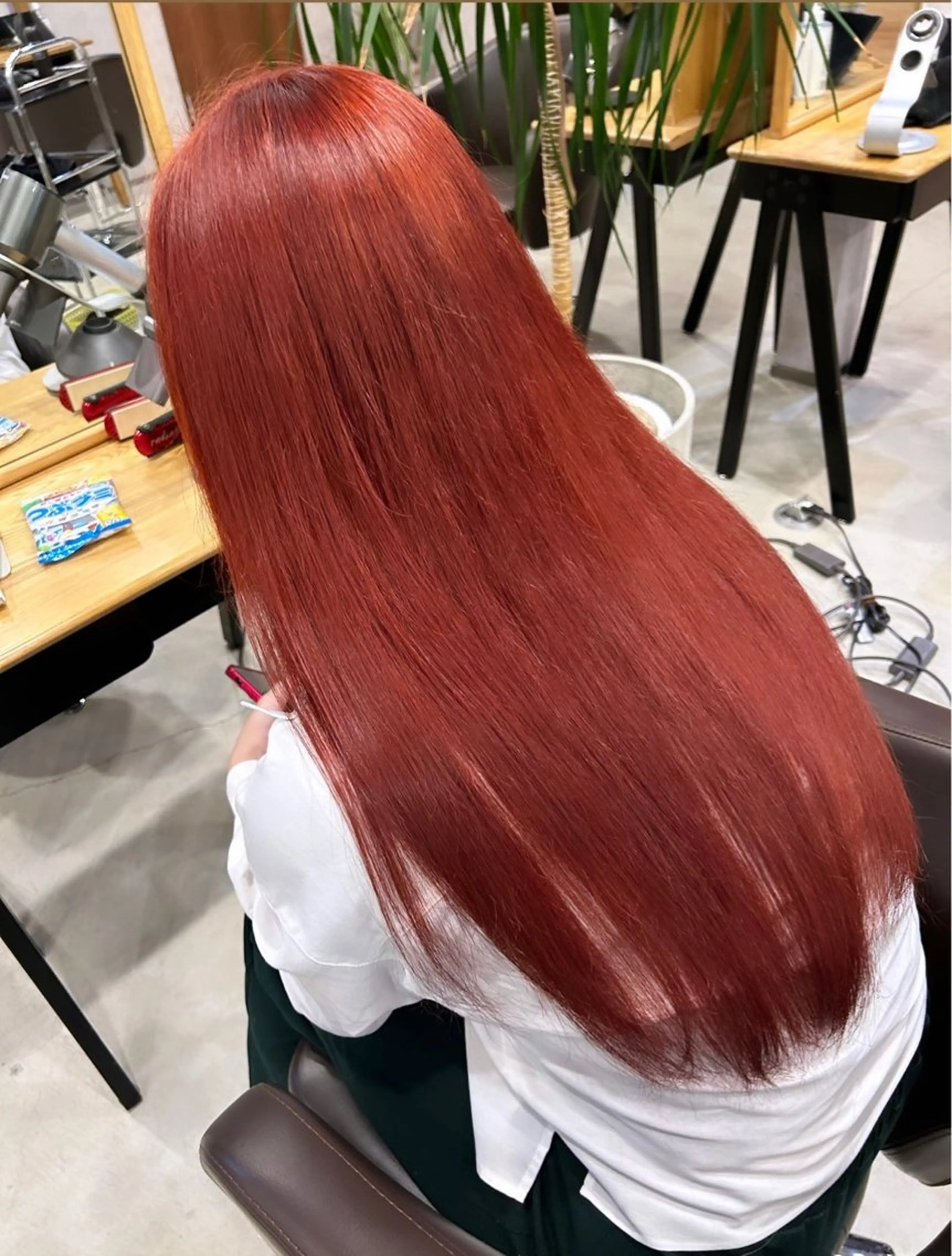 ロング カラー レッドカラー QUON.伊勢崎店所属・ブリーチ＆ハイトーン 歌 心のヘアスタイル