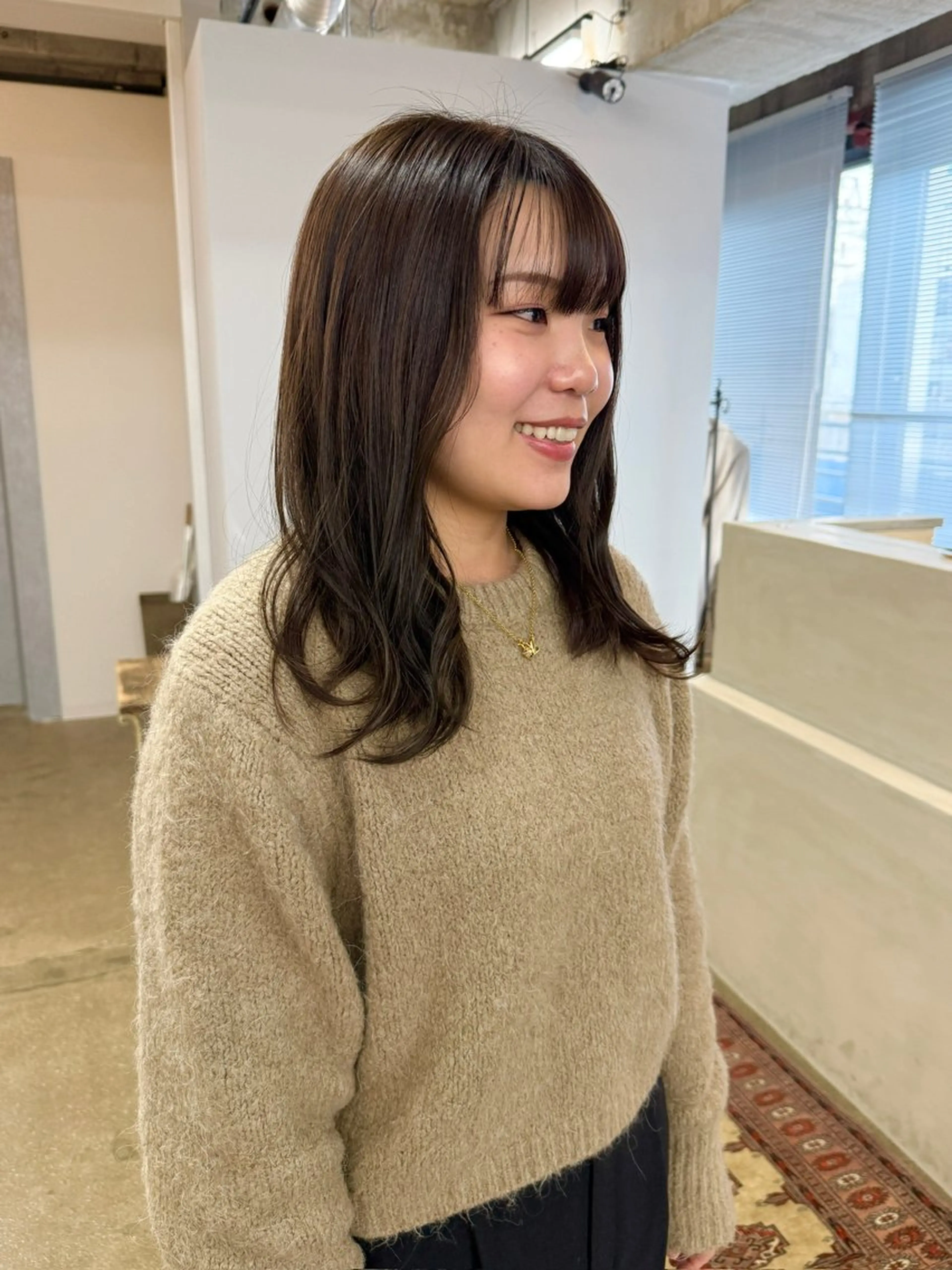 ミディアム カラー カット 縮毛矯正 トリートメント ツチダ カホのヘアスタイル