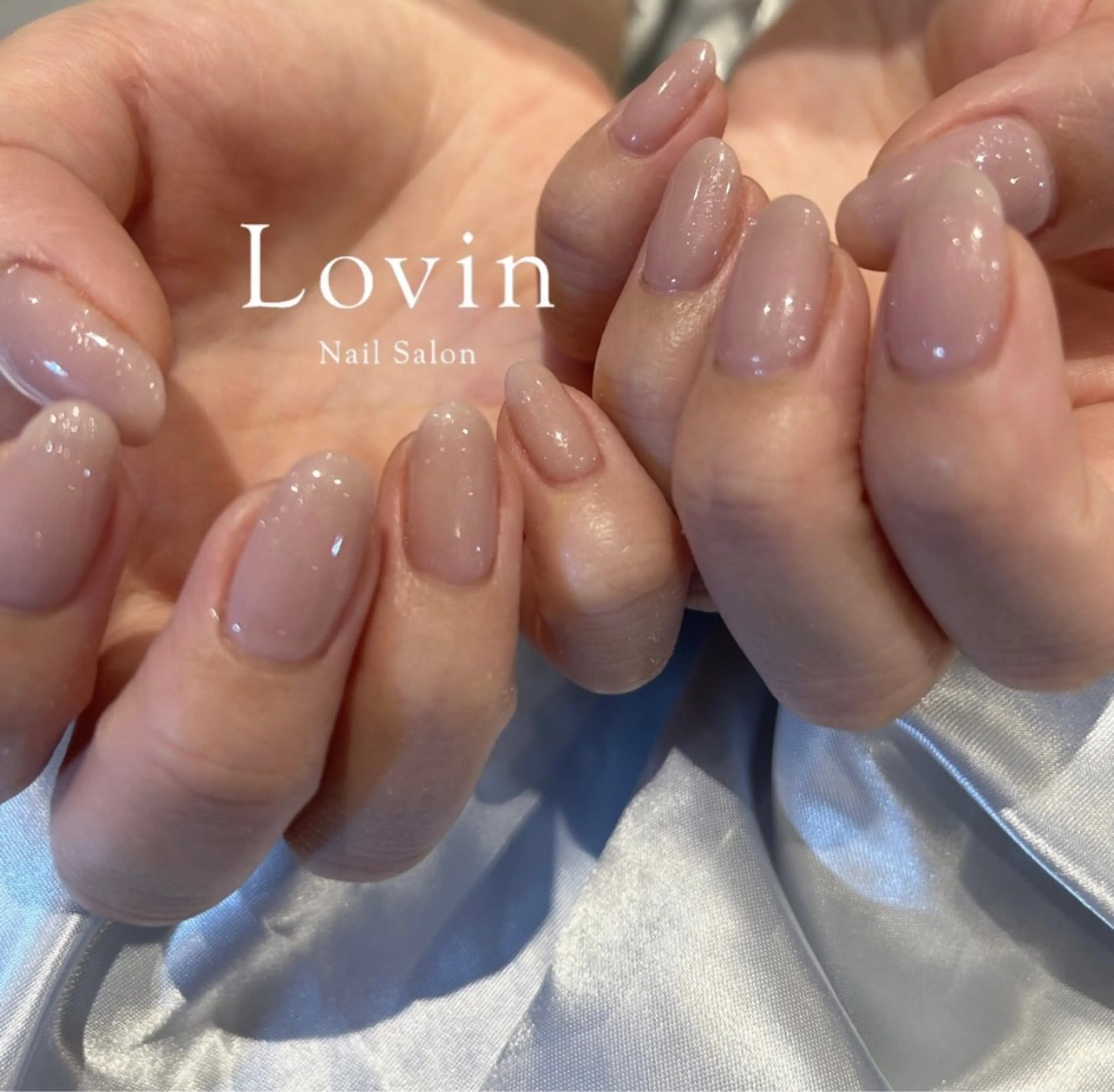 ミディアム ハンドネイル Nishiyama Honokaのネイルデザイン