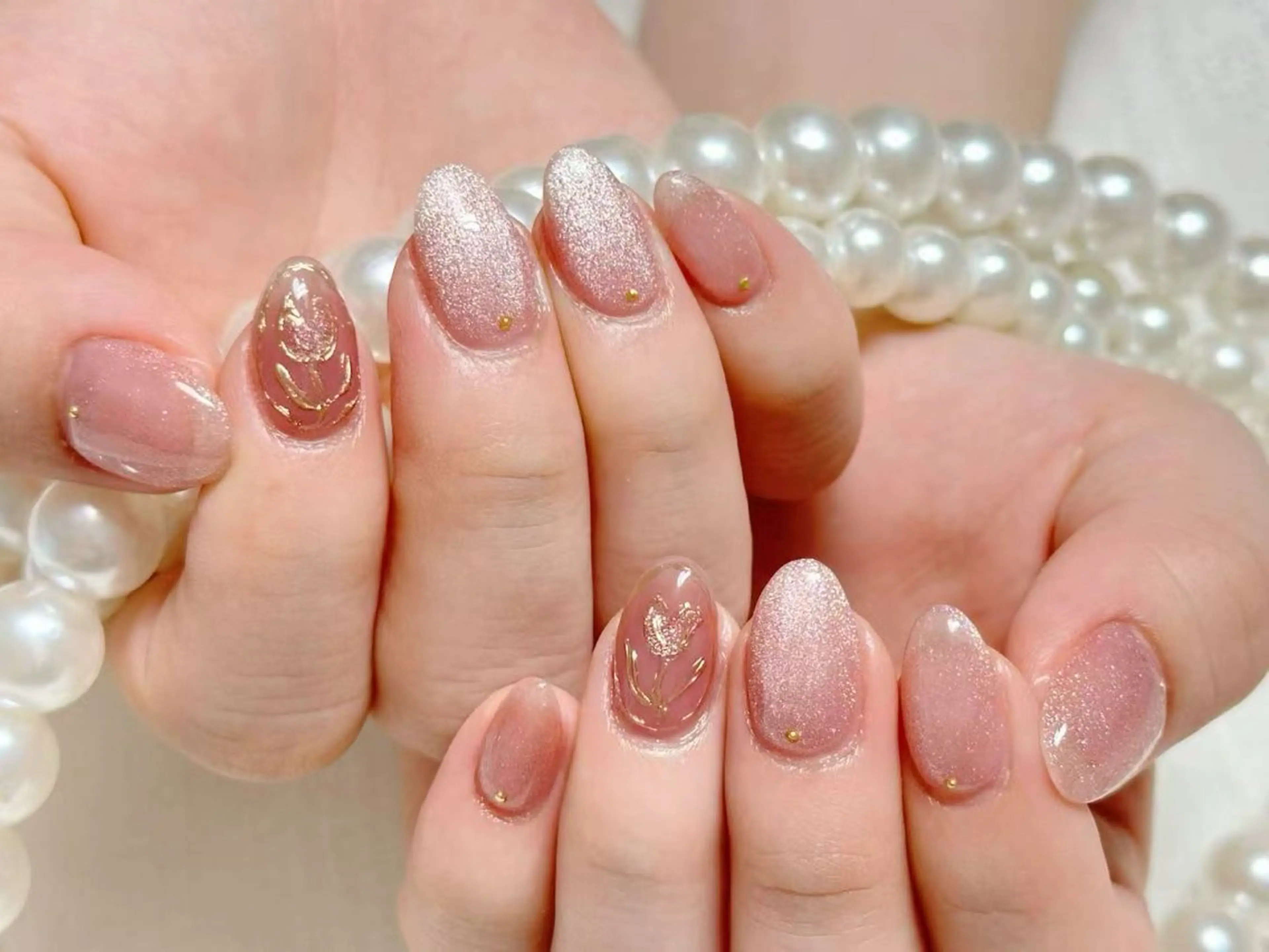 ネイル オーロラネイル 長さ出し フレンチネイル ガーリー キラキラネイル RIn 🎀のネイルデザイン