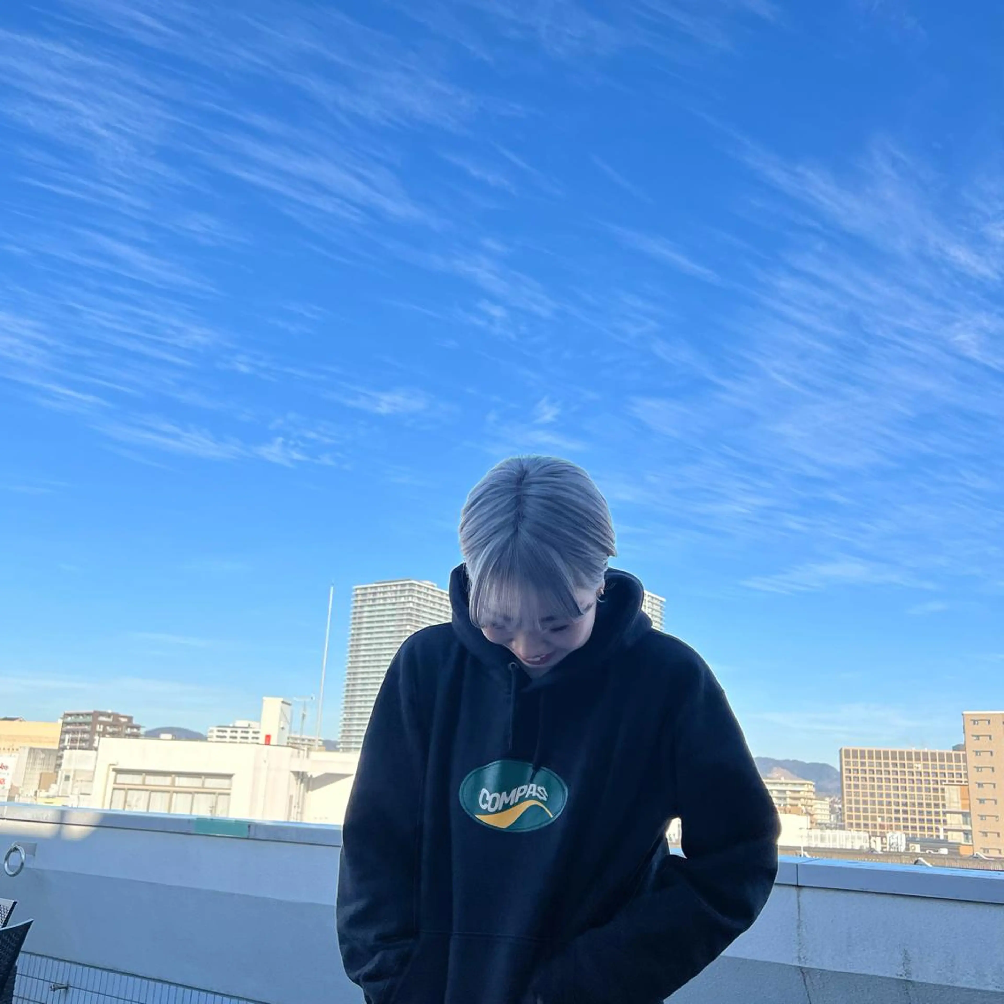 TIDEHAIR SHIHOのヘアスタイル