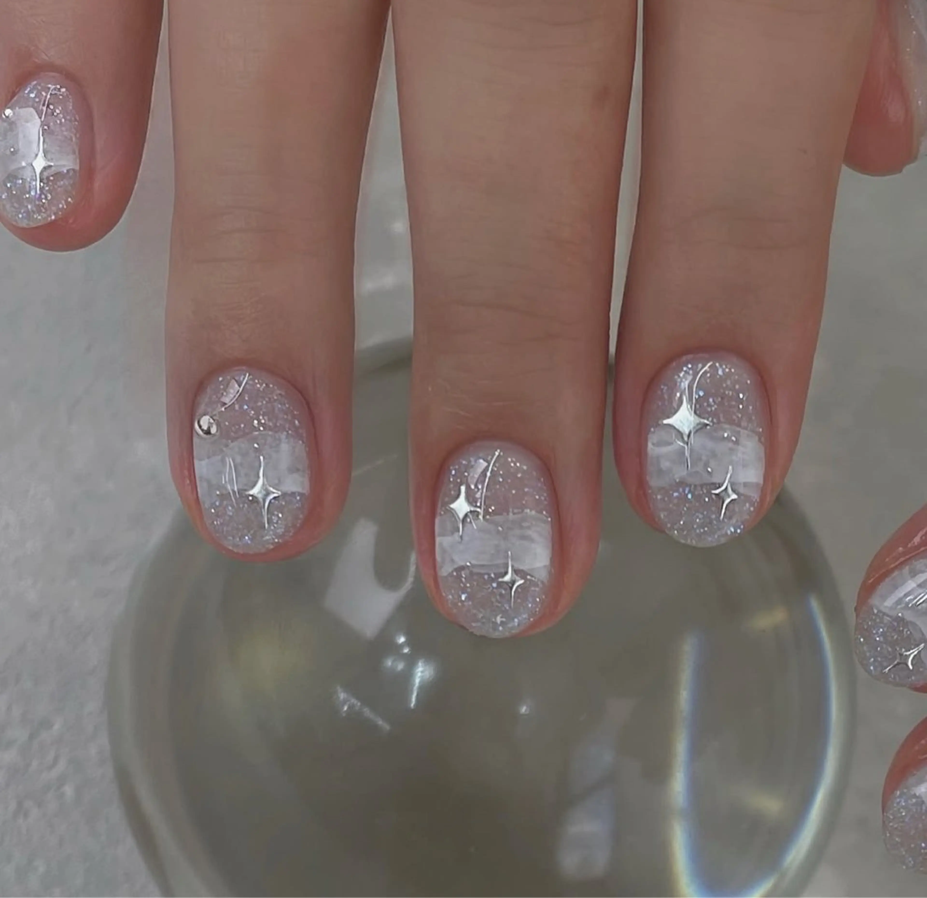 ネイル ハンドネイル Le Clavier  Nail Salon所属・佐藤 ゆきのネイルデザイン